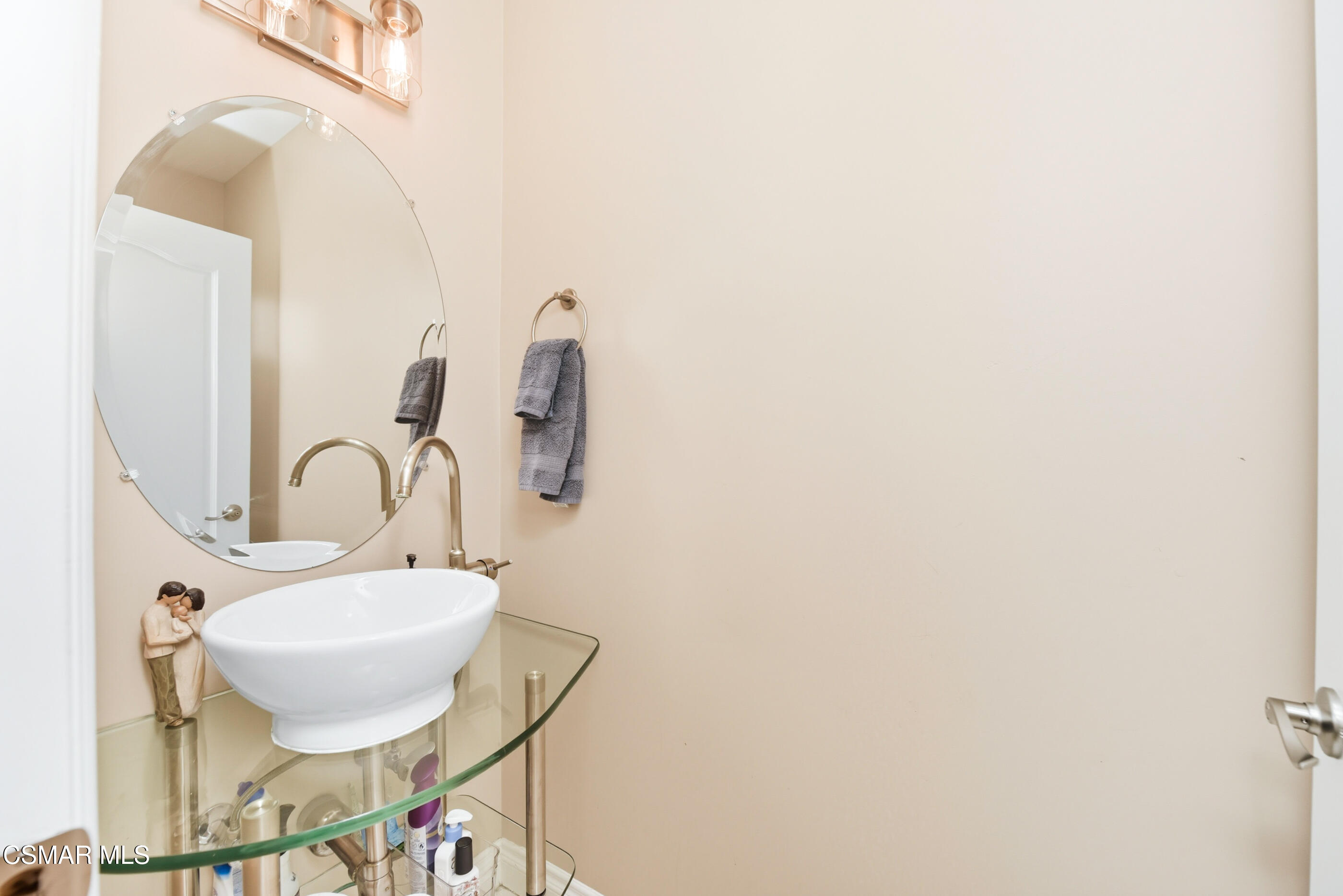 5241 Colodny Drive, 104 104