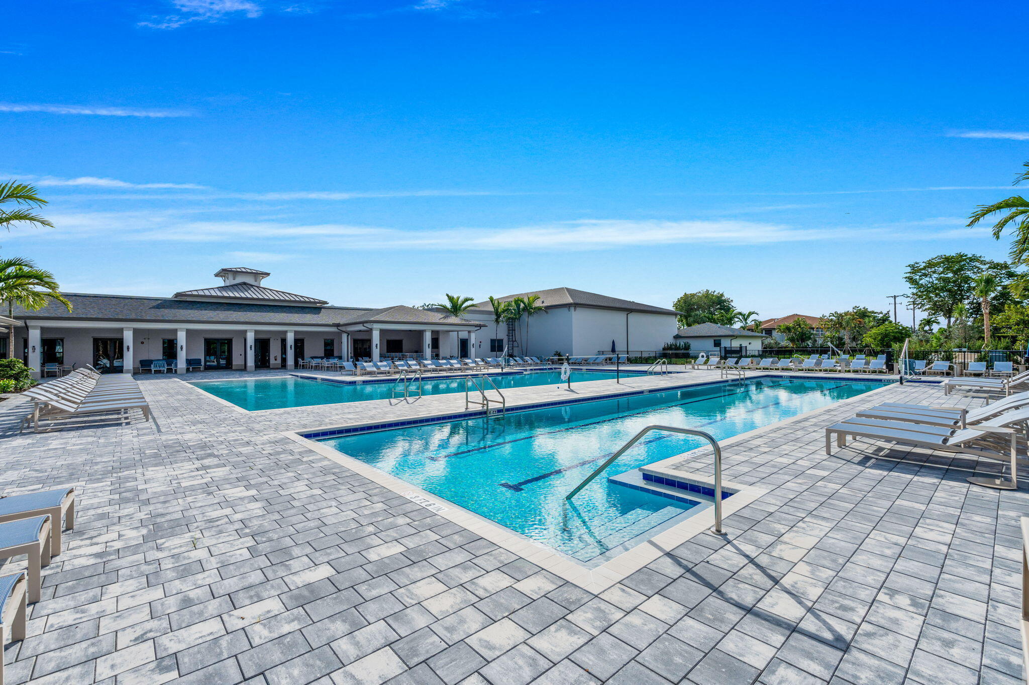 5726 Graceful Way