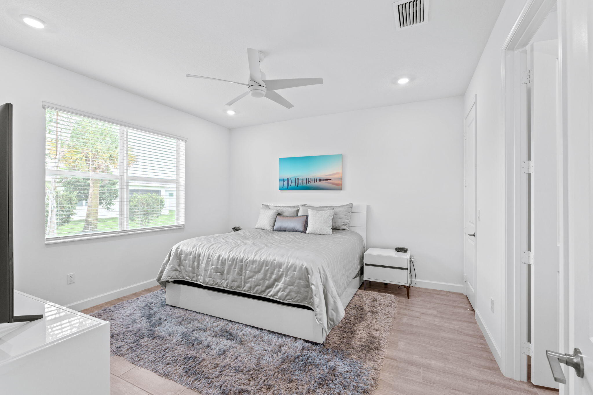 5726 Graceful Way