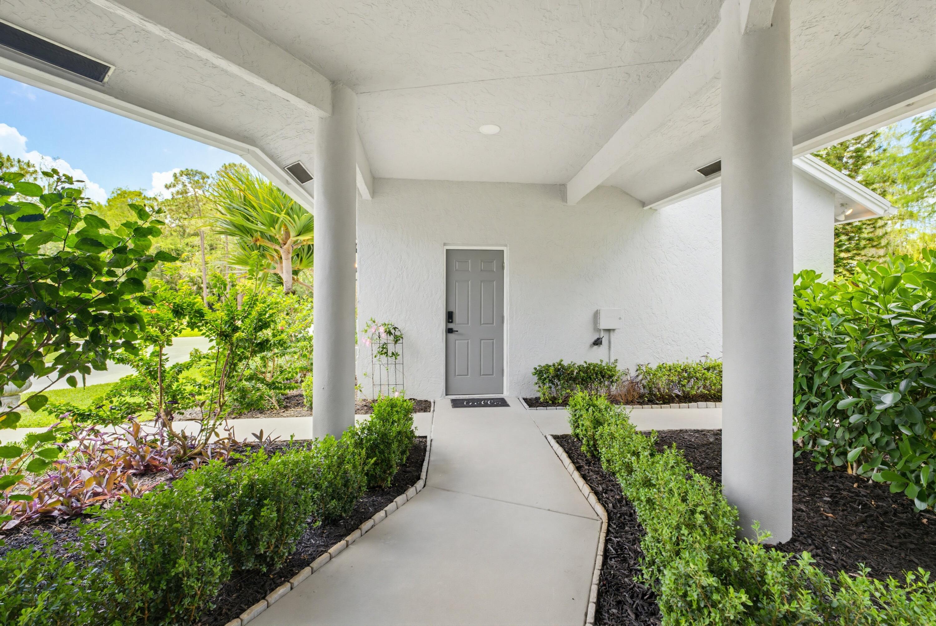 14708 Stirrup Lane