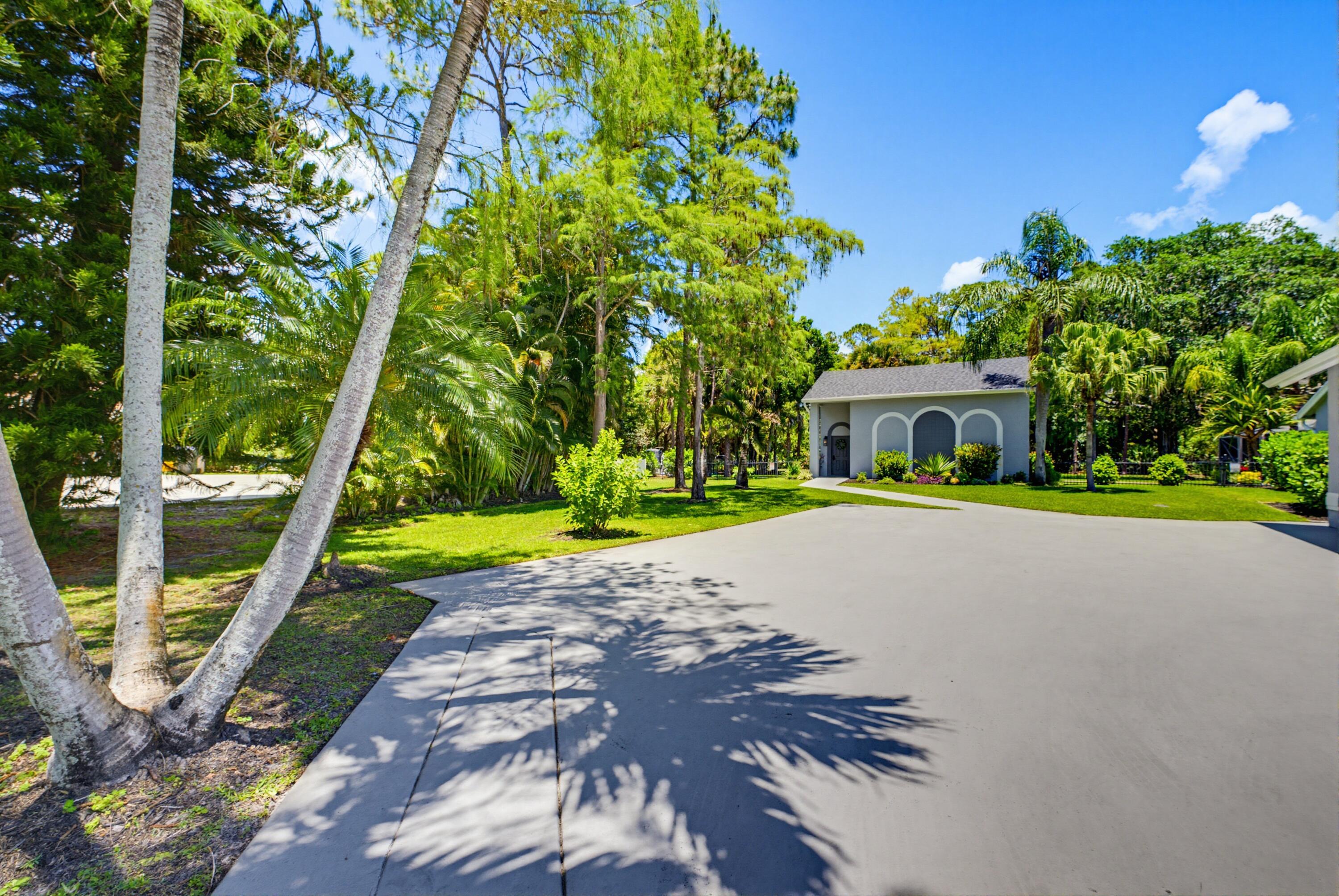 14708 Stirrup Lane