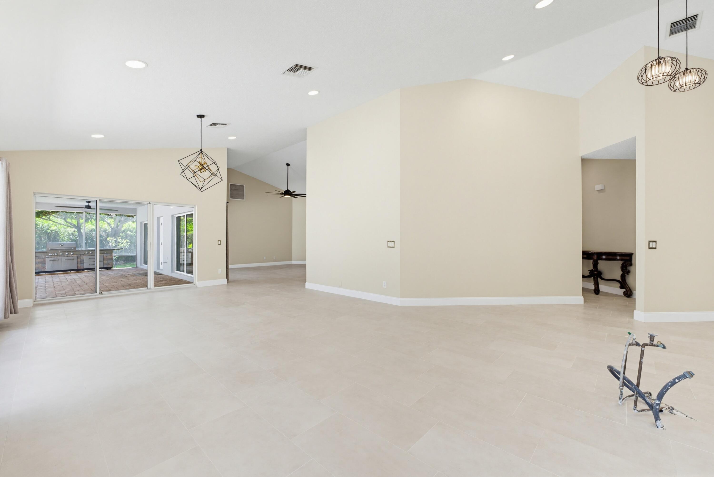 14708 Stirrup Lane