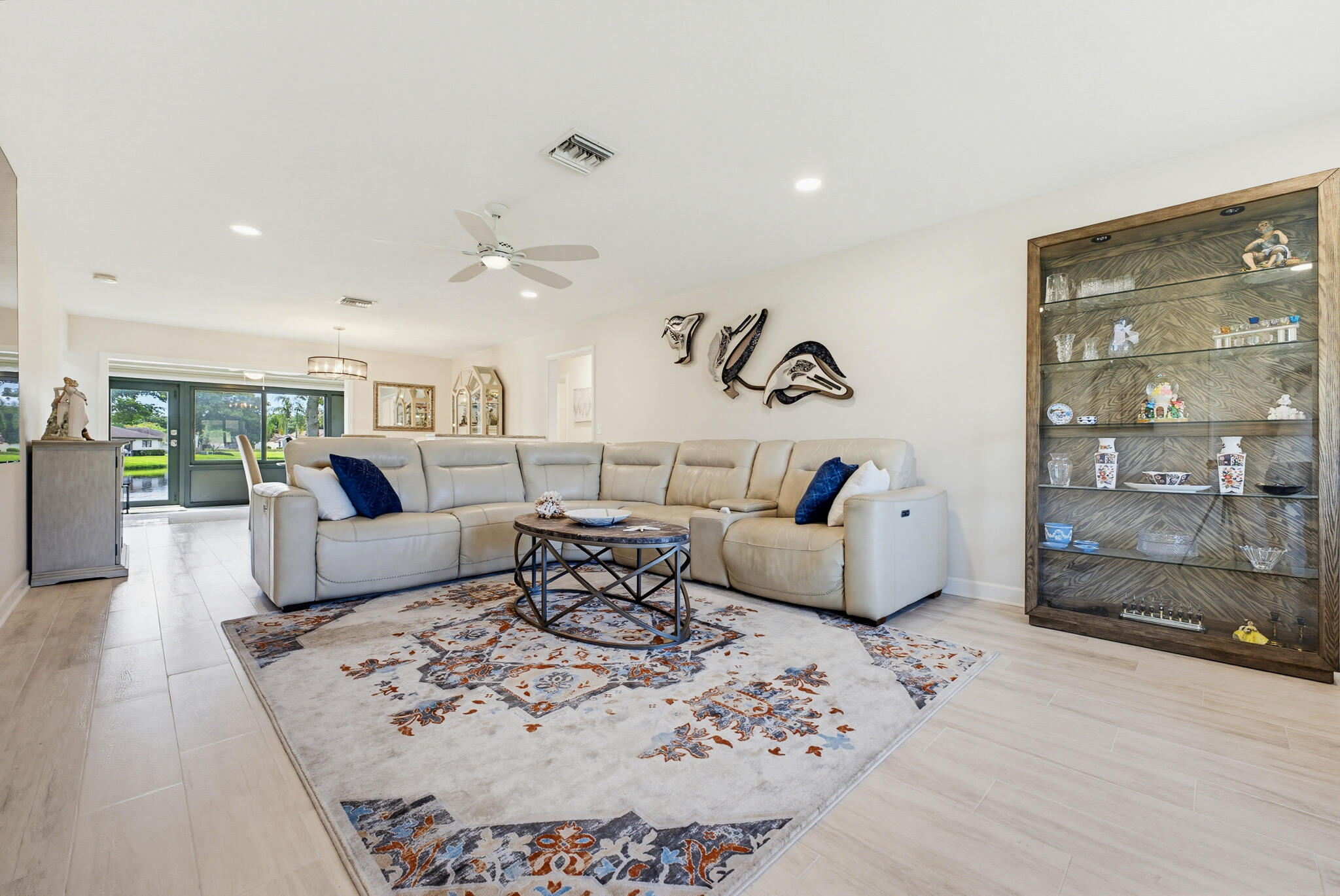 4854 Equestrian Circle Apt B