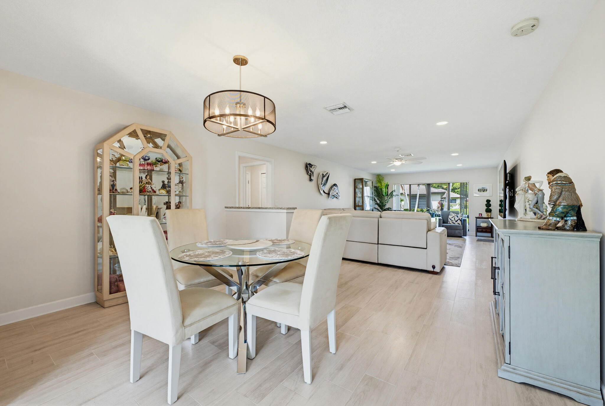 4854 Equestrian Circle Apt B