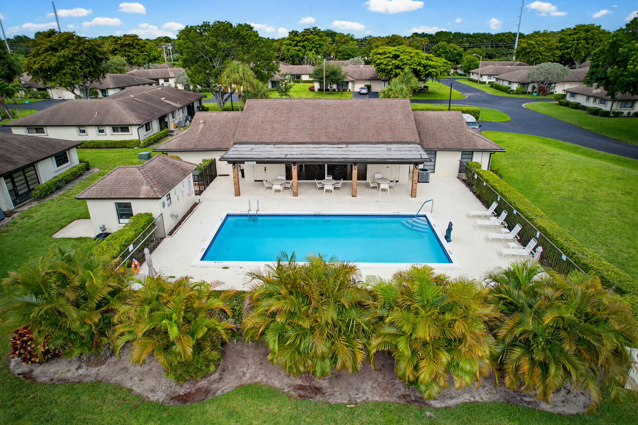 4854 Equestrian Circle Apt B