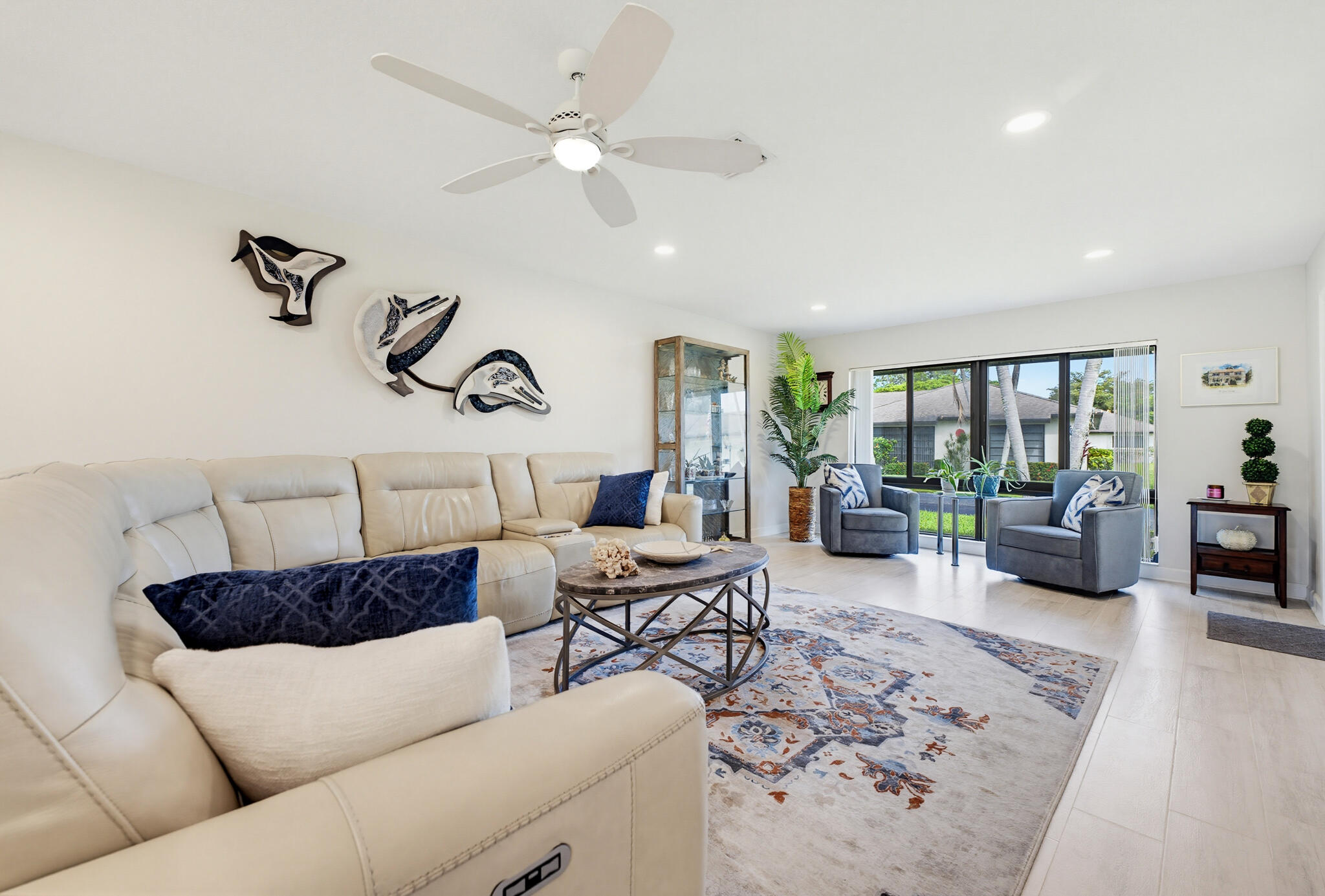4854 Equestrian Circle Apt B