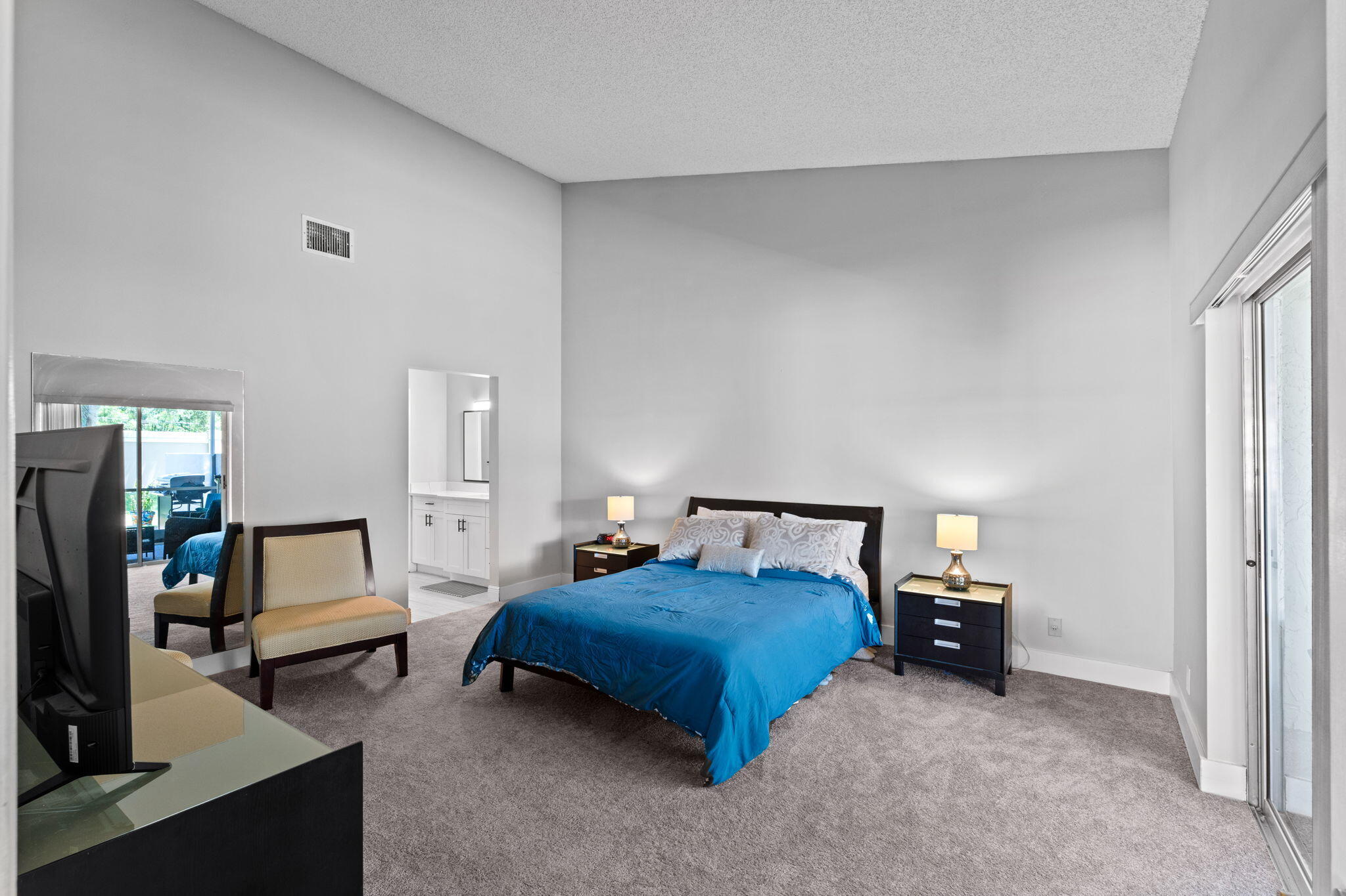 5256 Tiffany Anne Circle