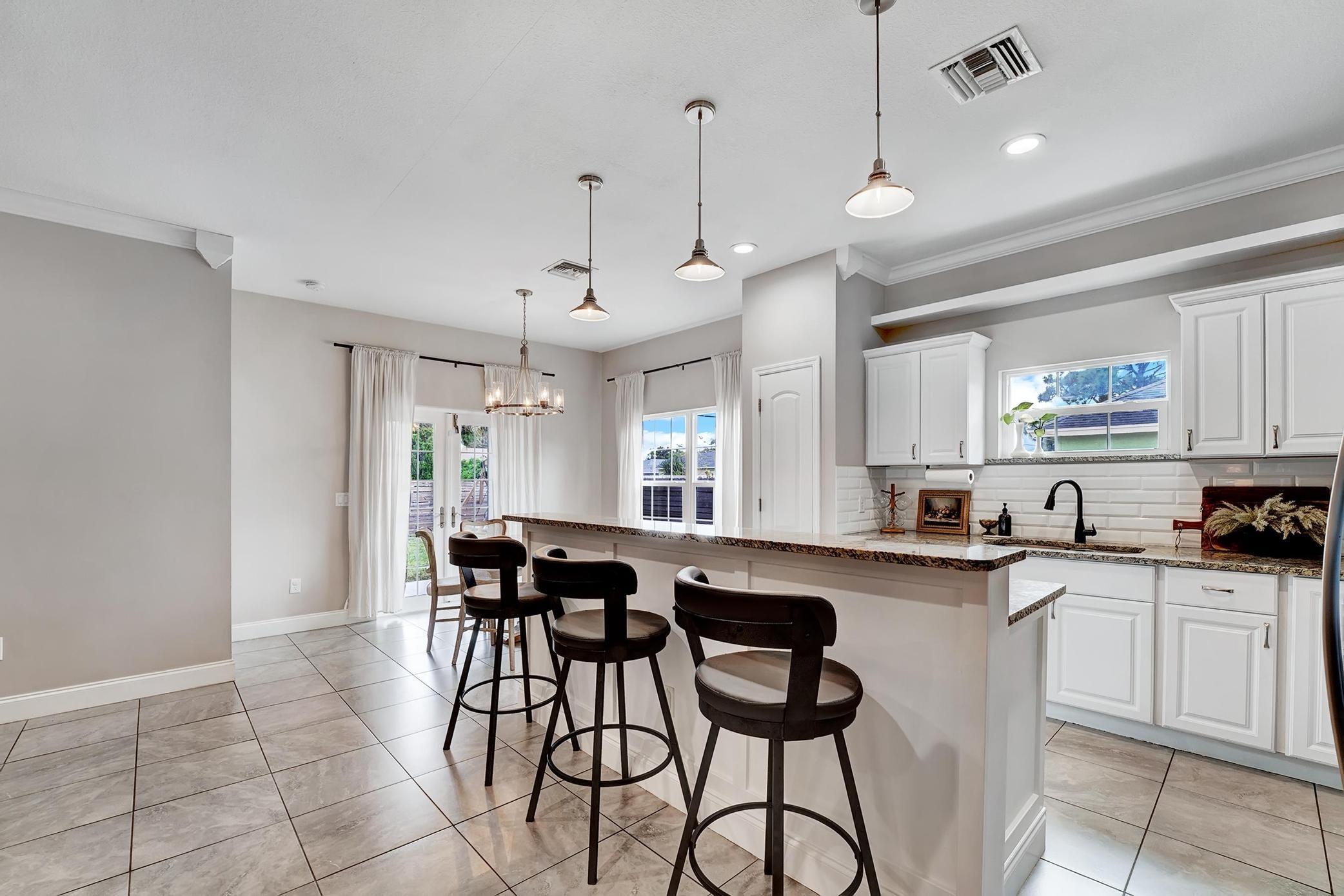 2001 SW Aguero Street, Port St. Lucie