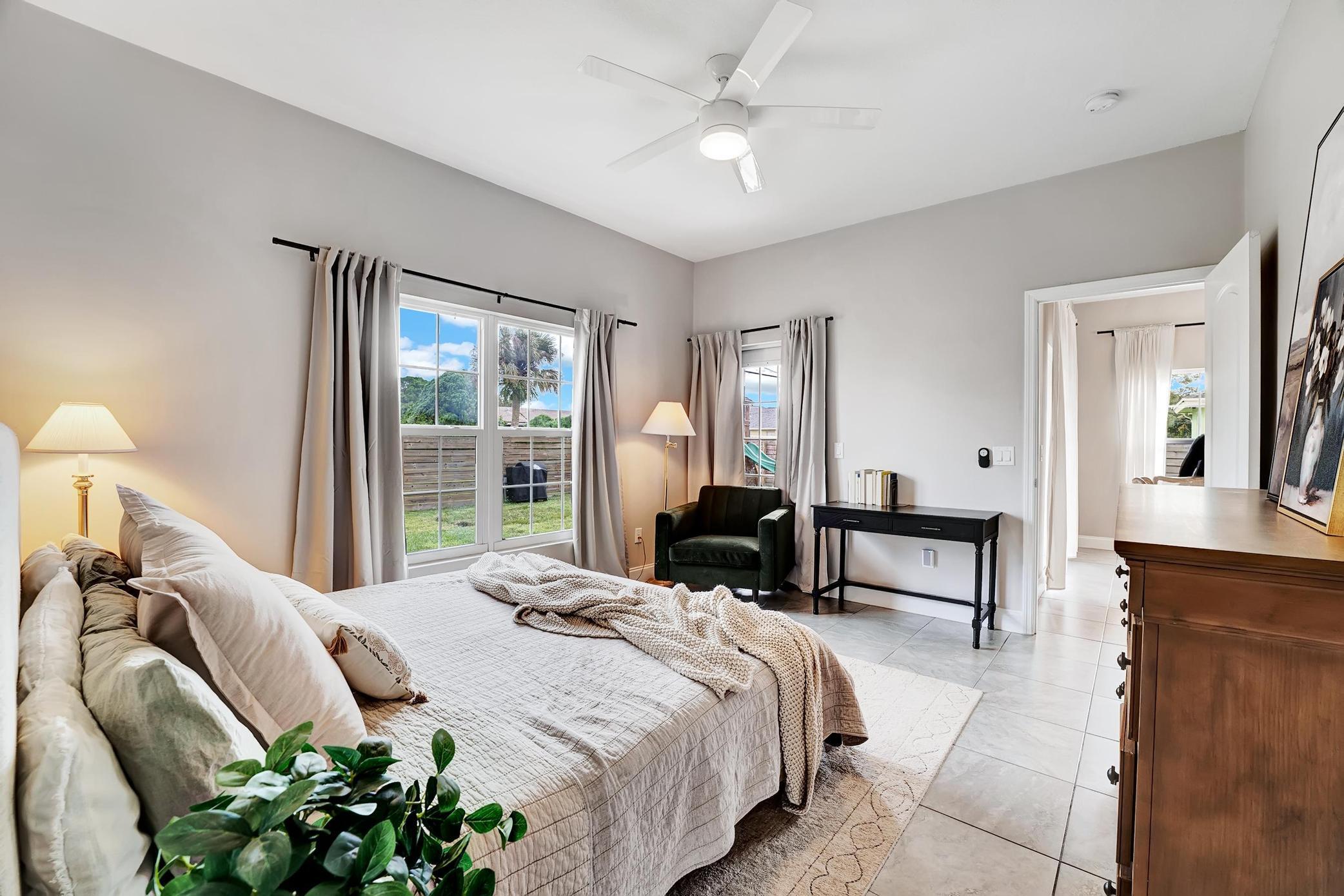 2001 SW Aguero Street, Port St. Lucie