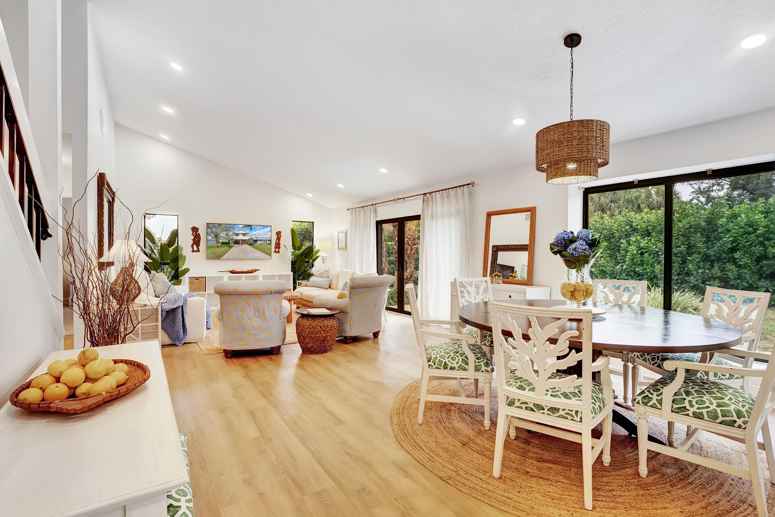 1113 Rainwood Circle
