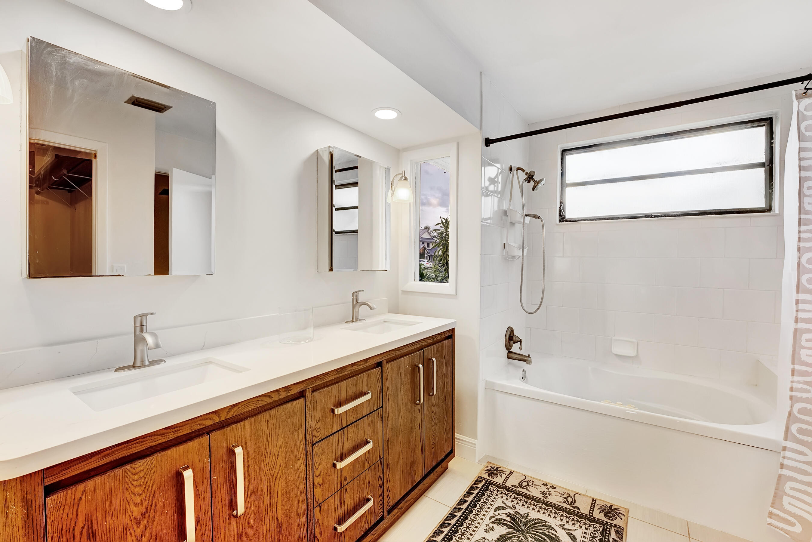 1113 Rainwood Circle
