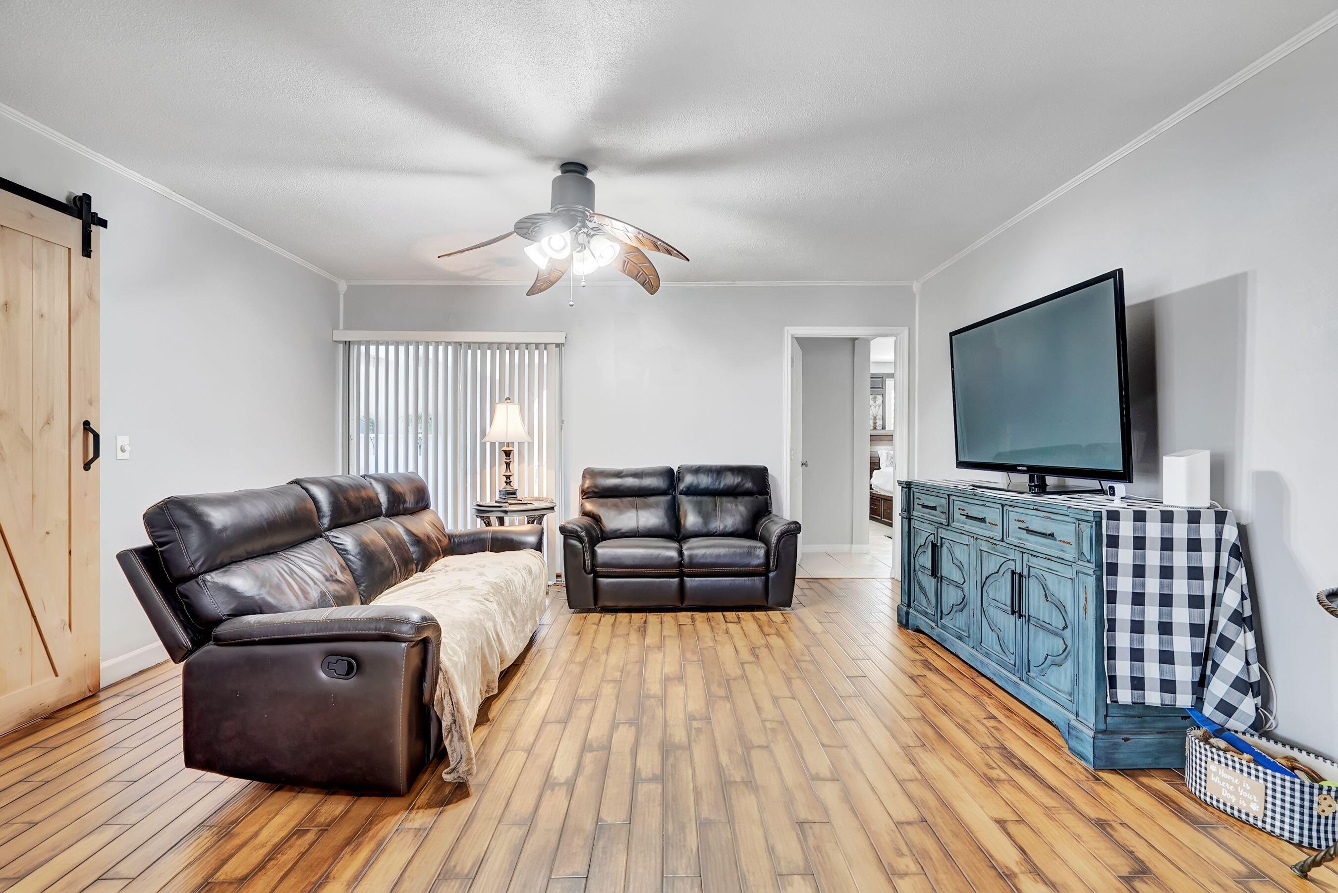 309 Henthorne Drive