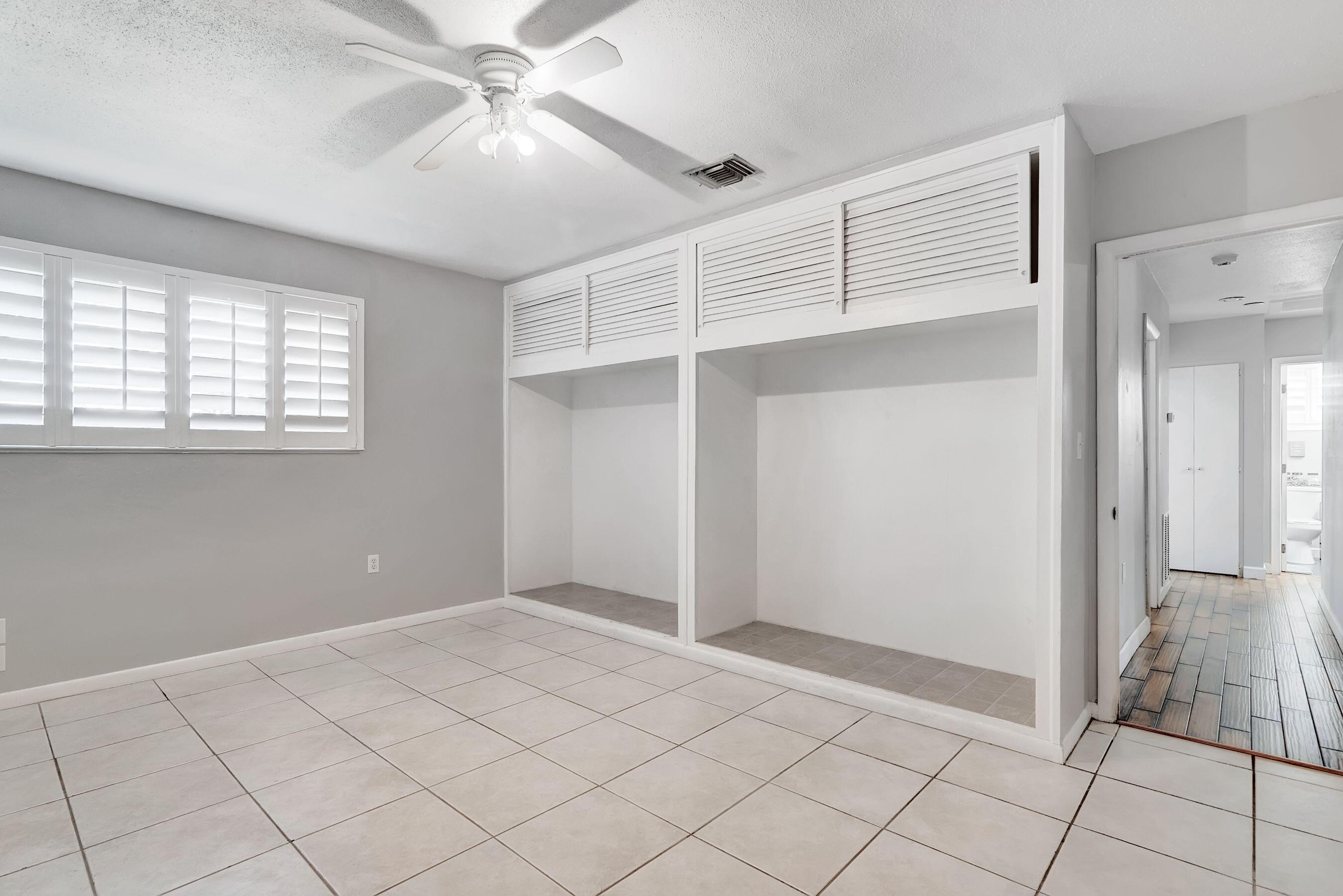 309 Henthorne Drive