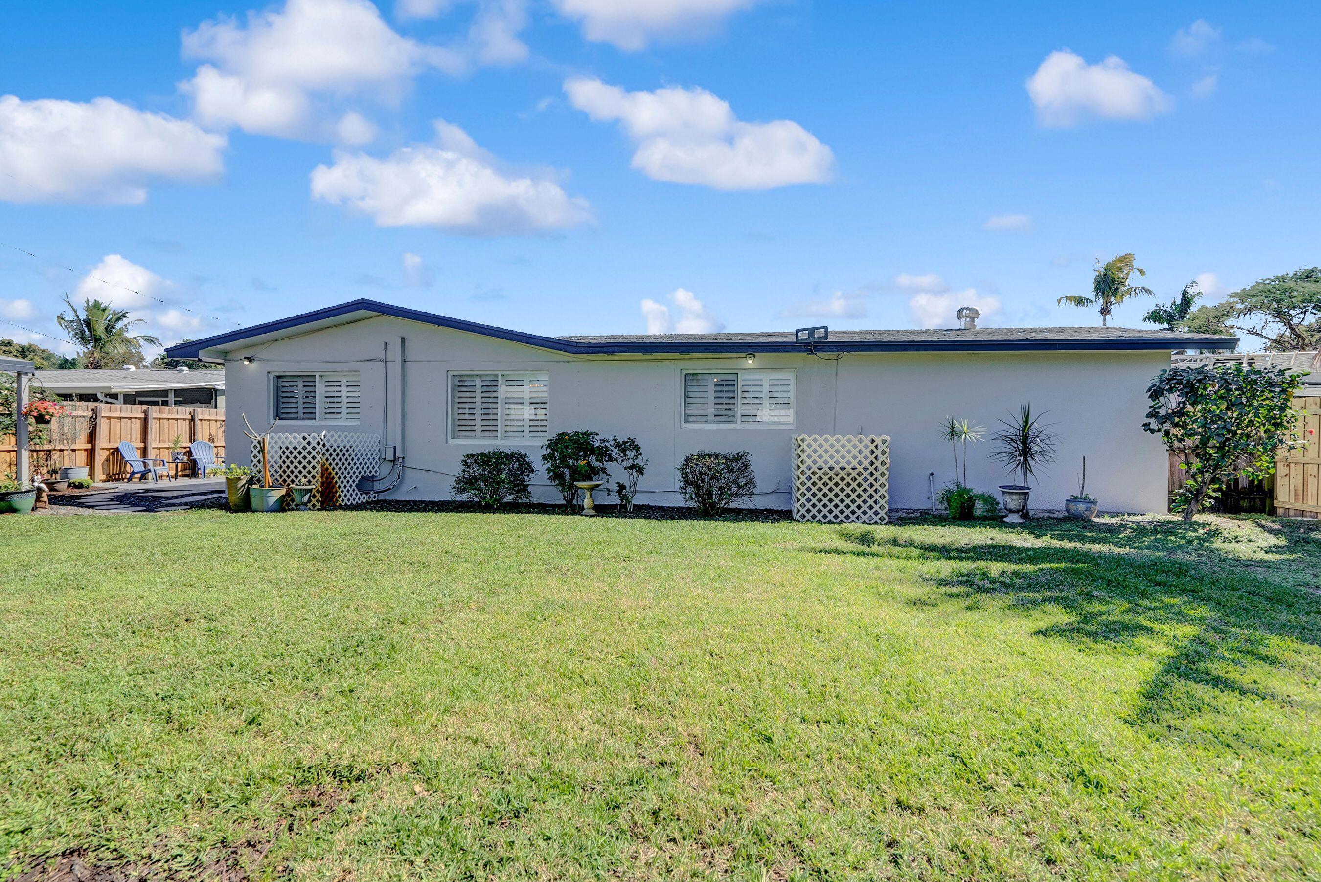 309 Henthorne Drive
