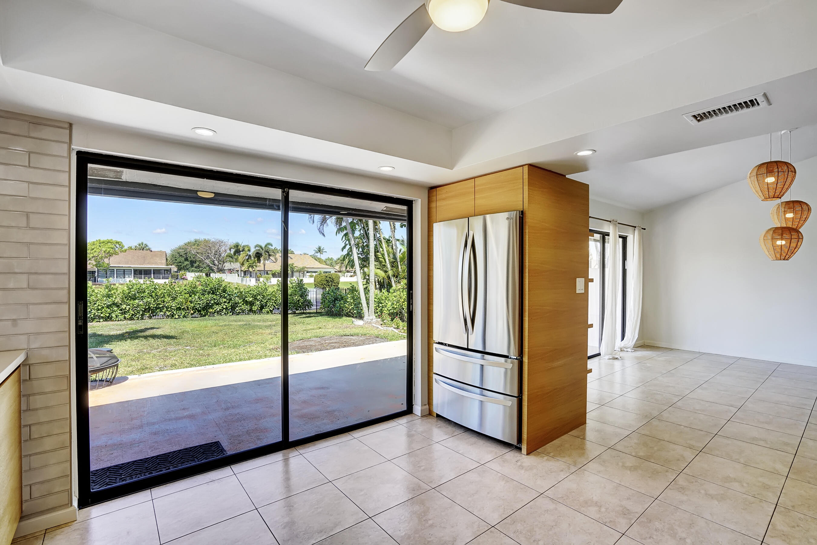 434 SW 27th Avenue