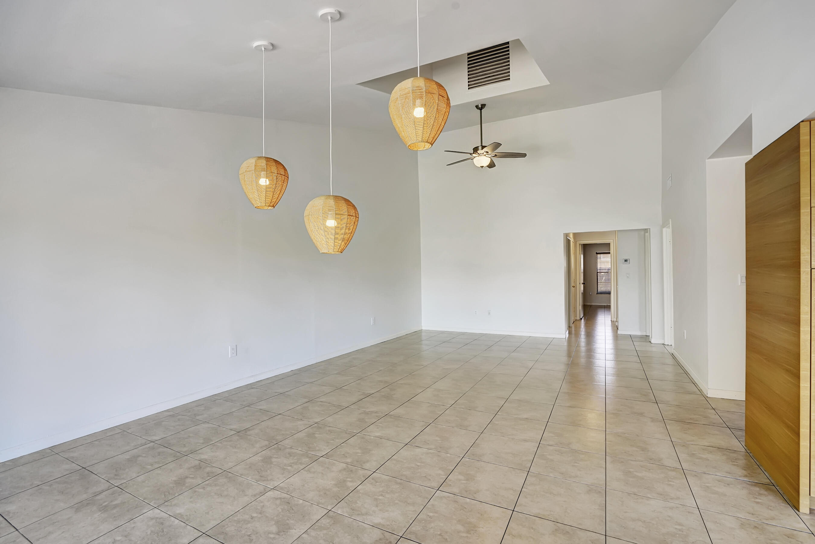 434 SW 27th Avenue