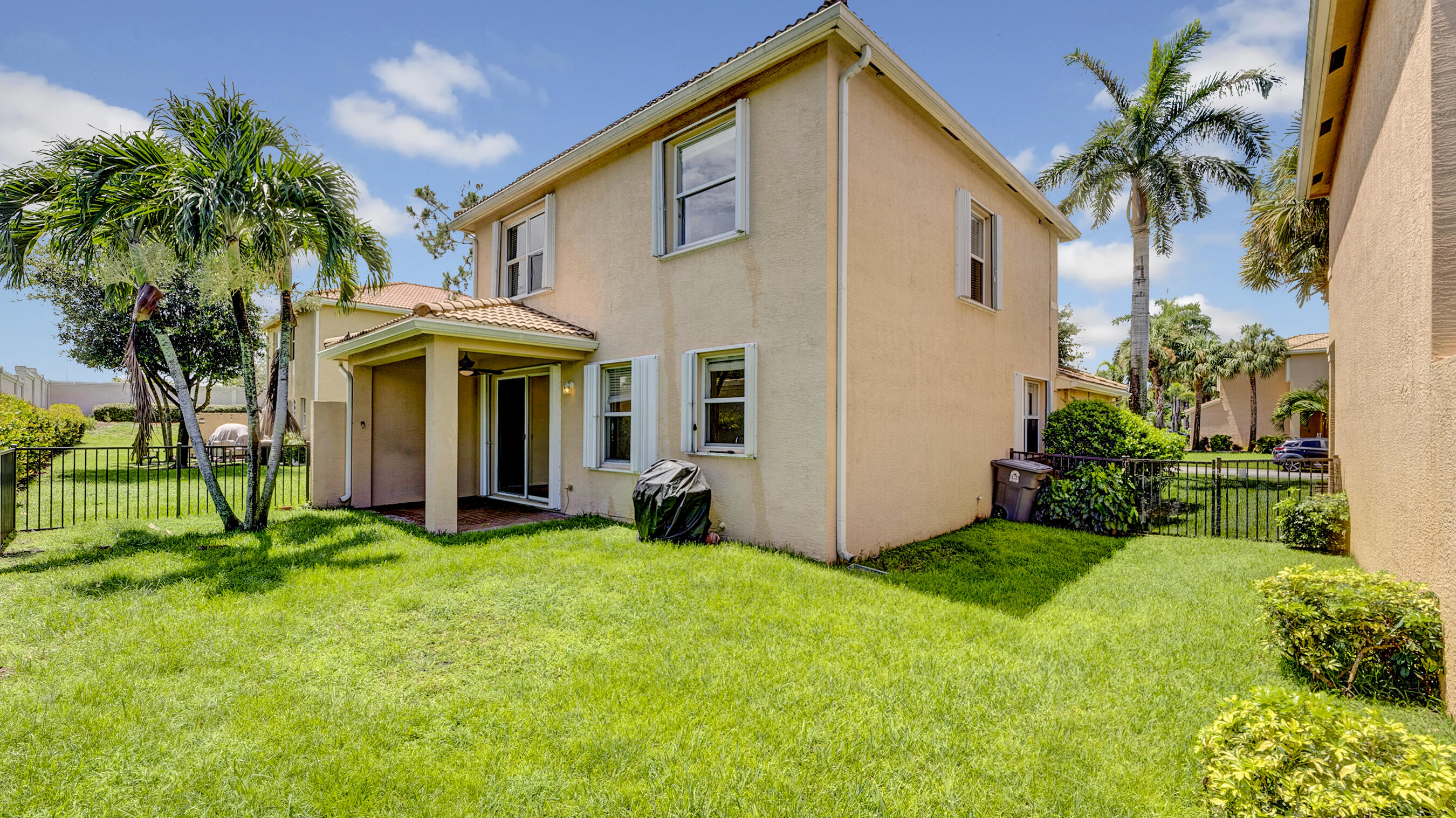 7938 Jewelwood Dr