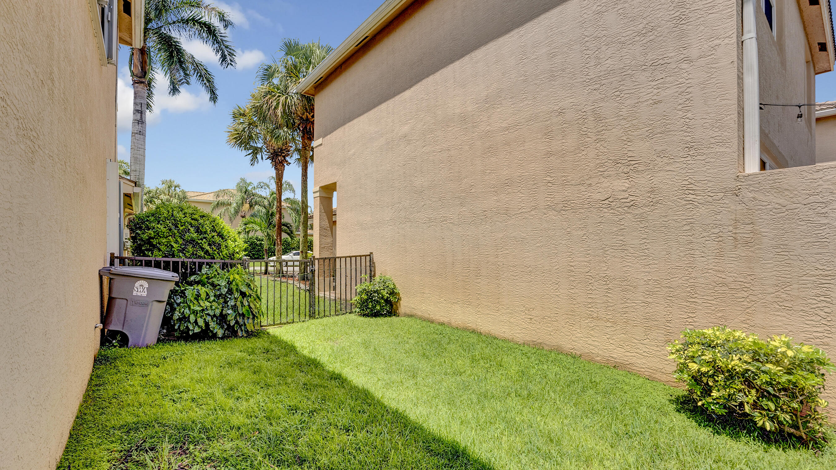 7938 Jewelwood Dr
