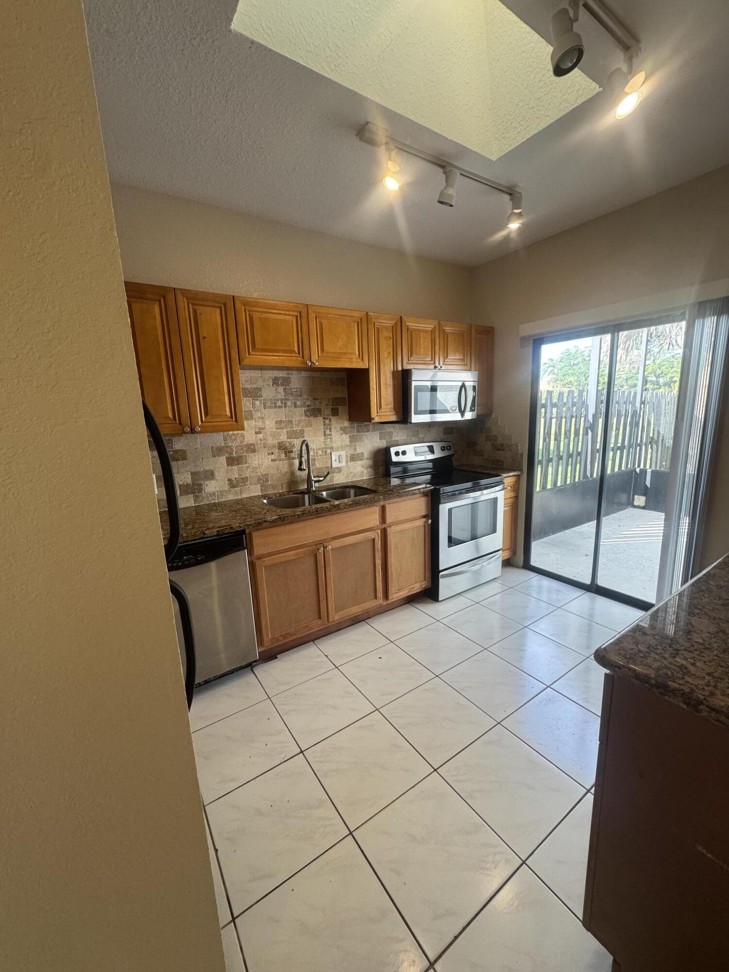6225 Country Fair Circle