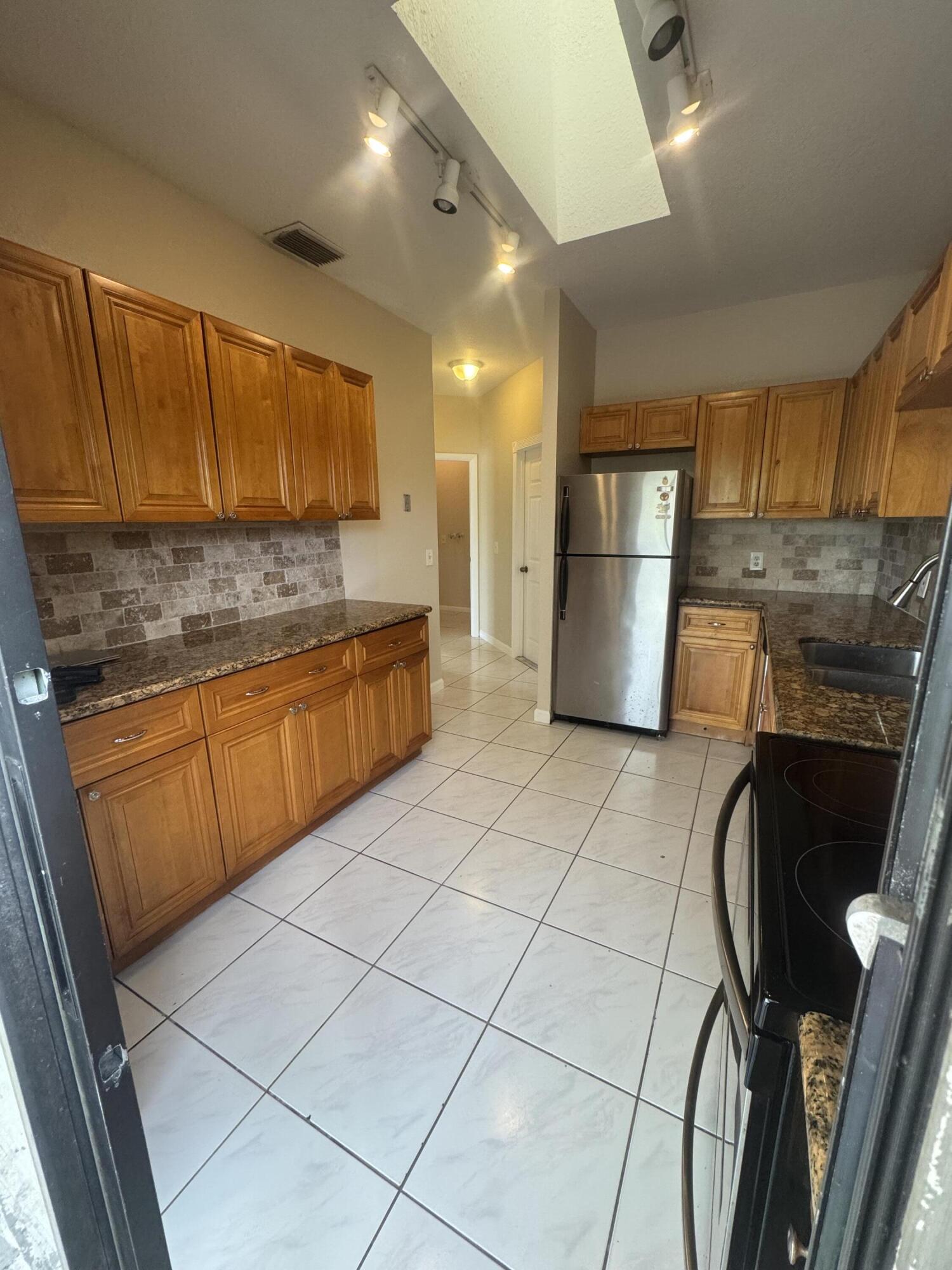 6225 Country Fair Circle