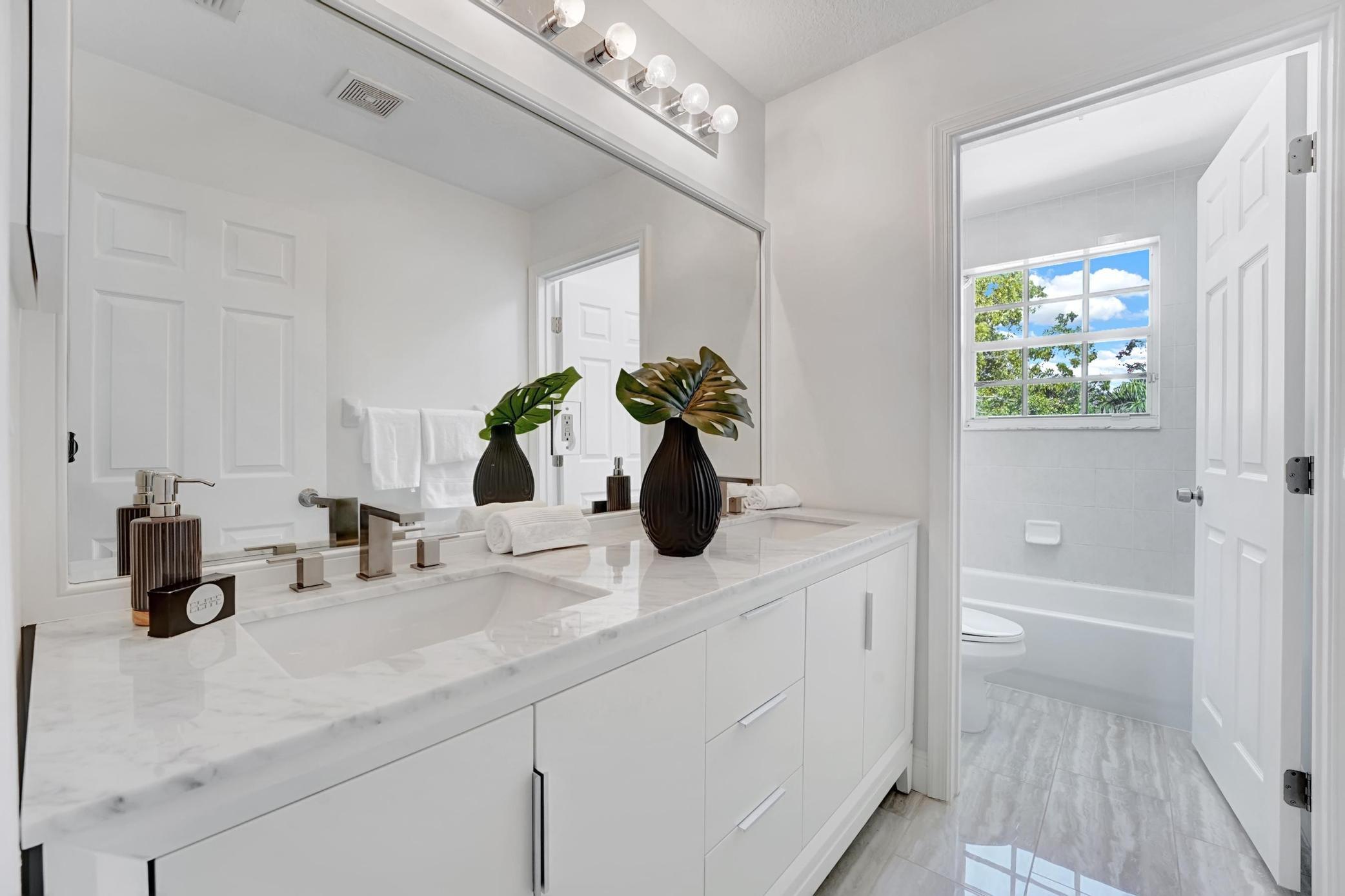 1774 Annandale Circle