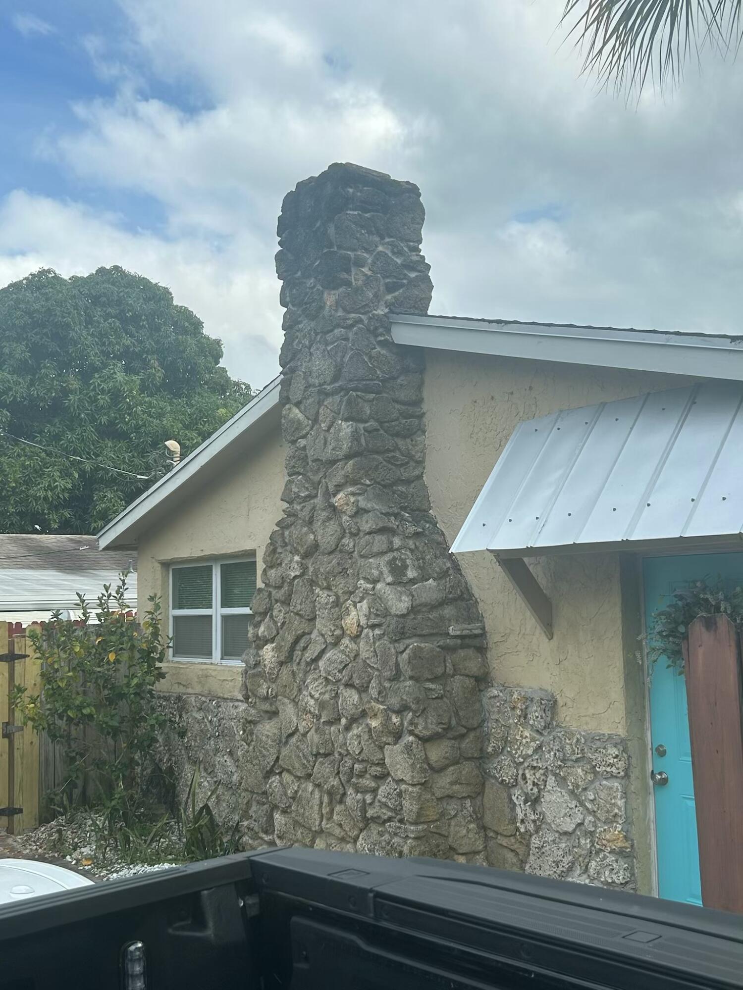 1880 Holman Drive