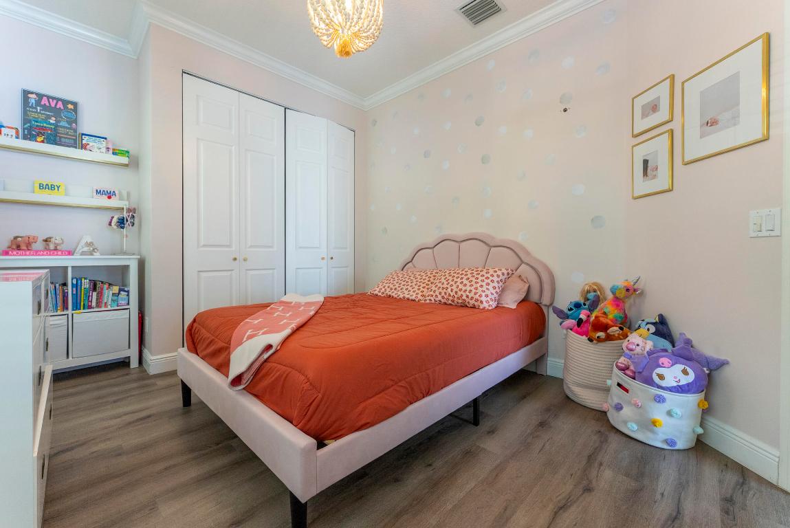 2632 E Community Drive