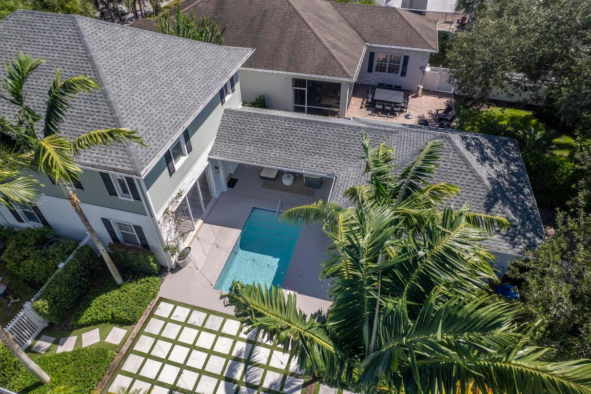 2632 E Community Drive