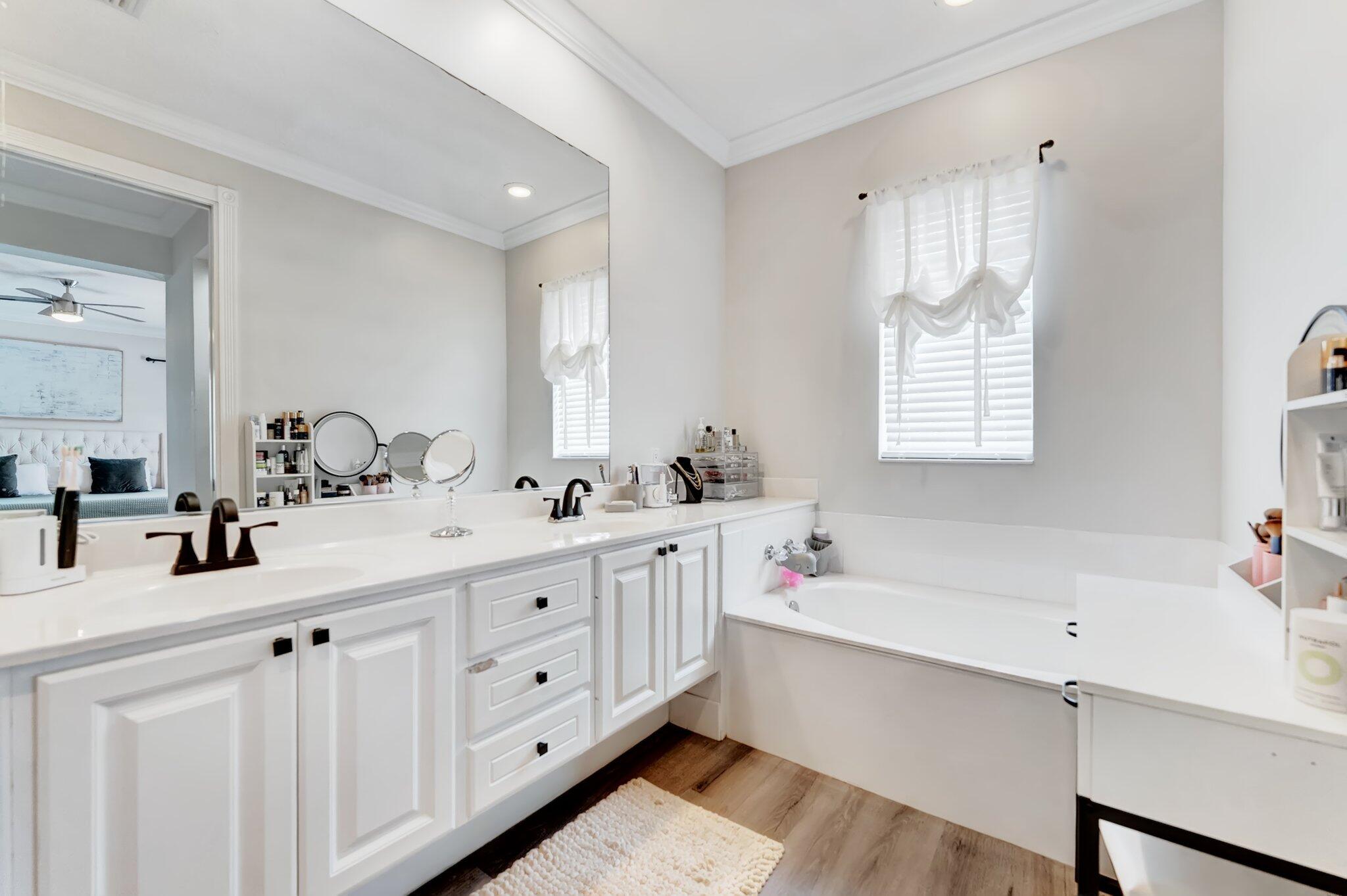 2632 E Community Drive