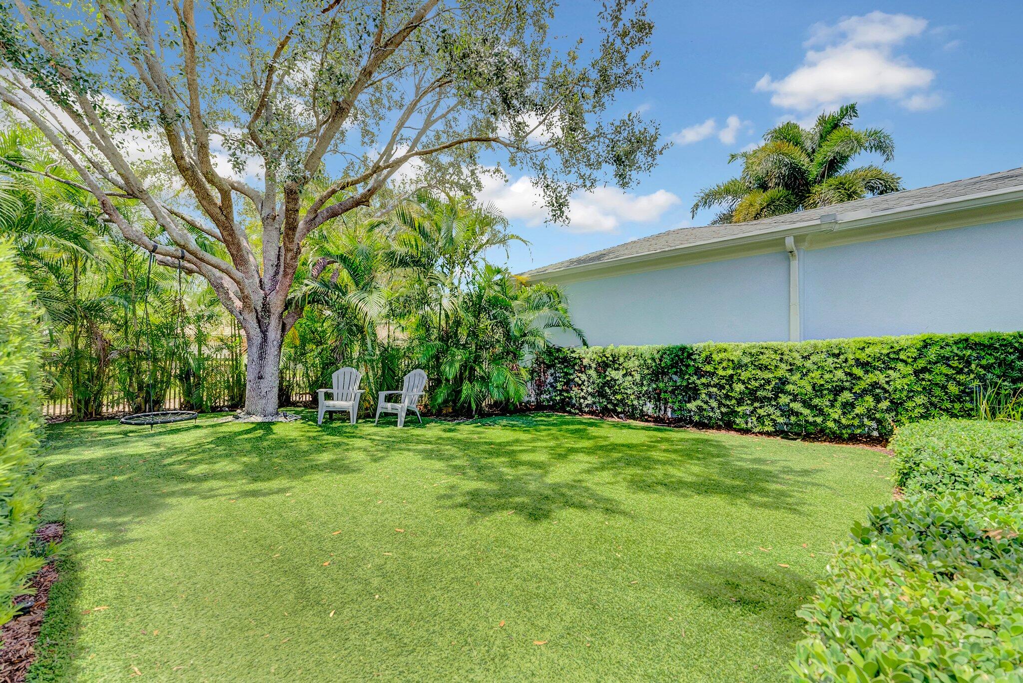 2632 E Community Drive