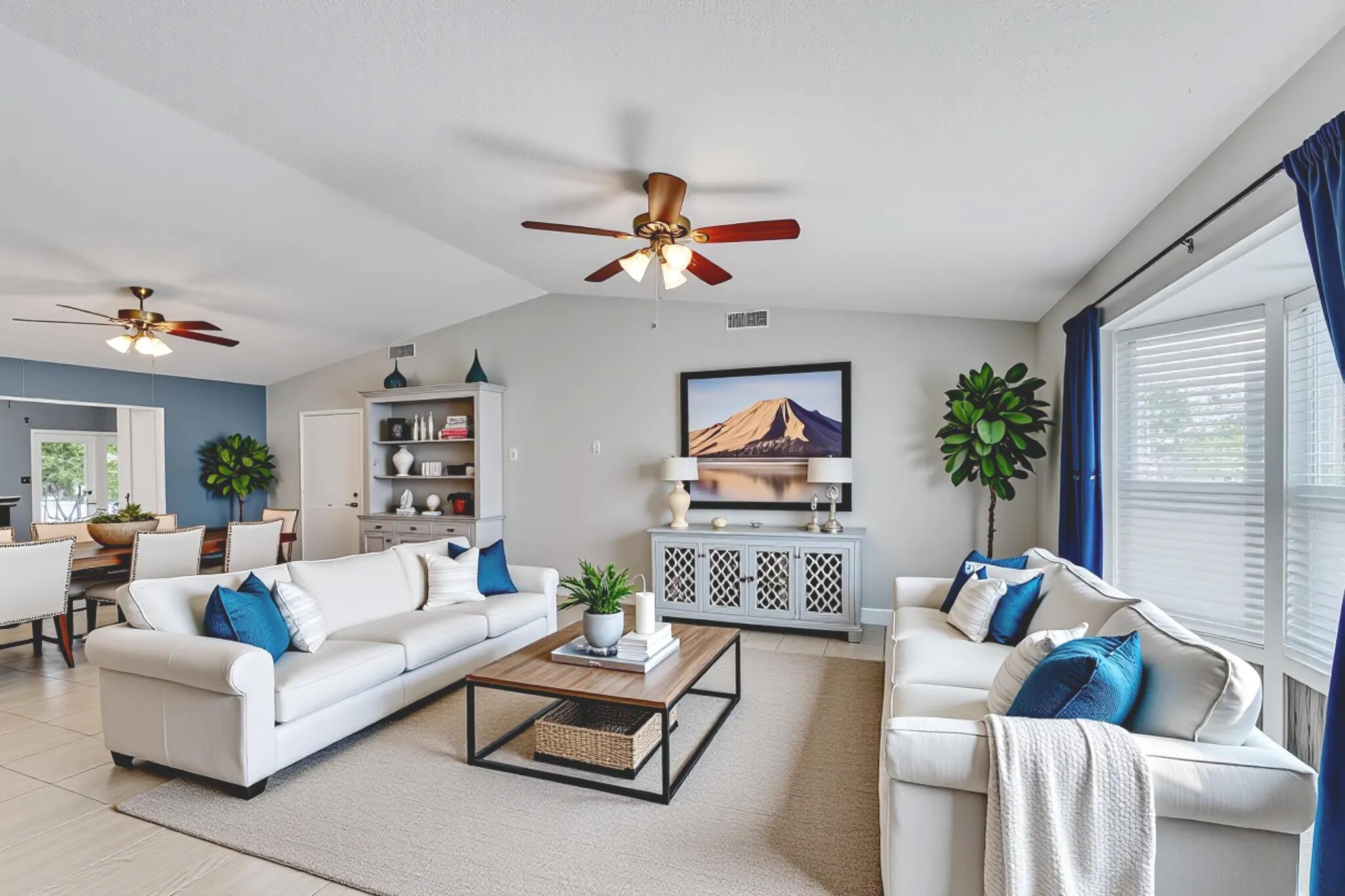 1918 SE Cheltenham Street