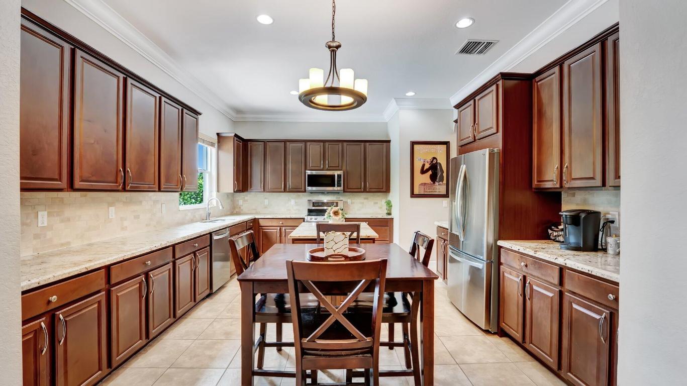 6603 SW Key Deer Lane