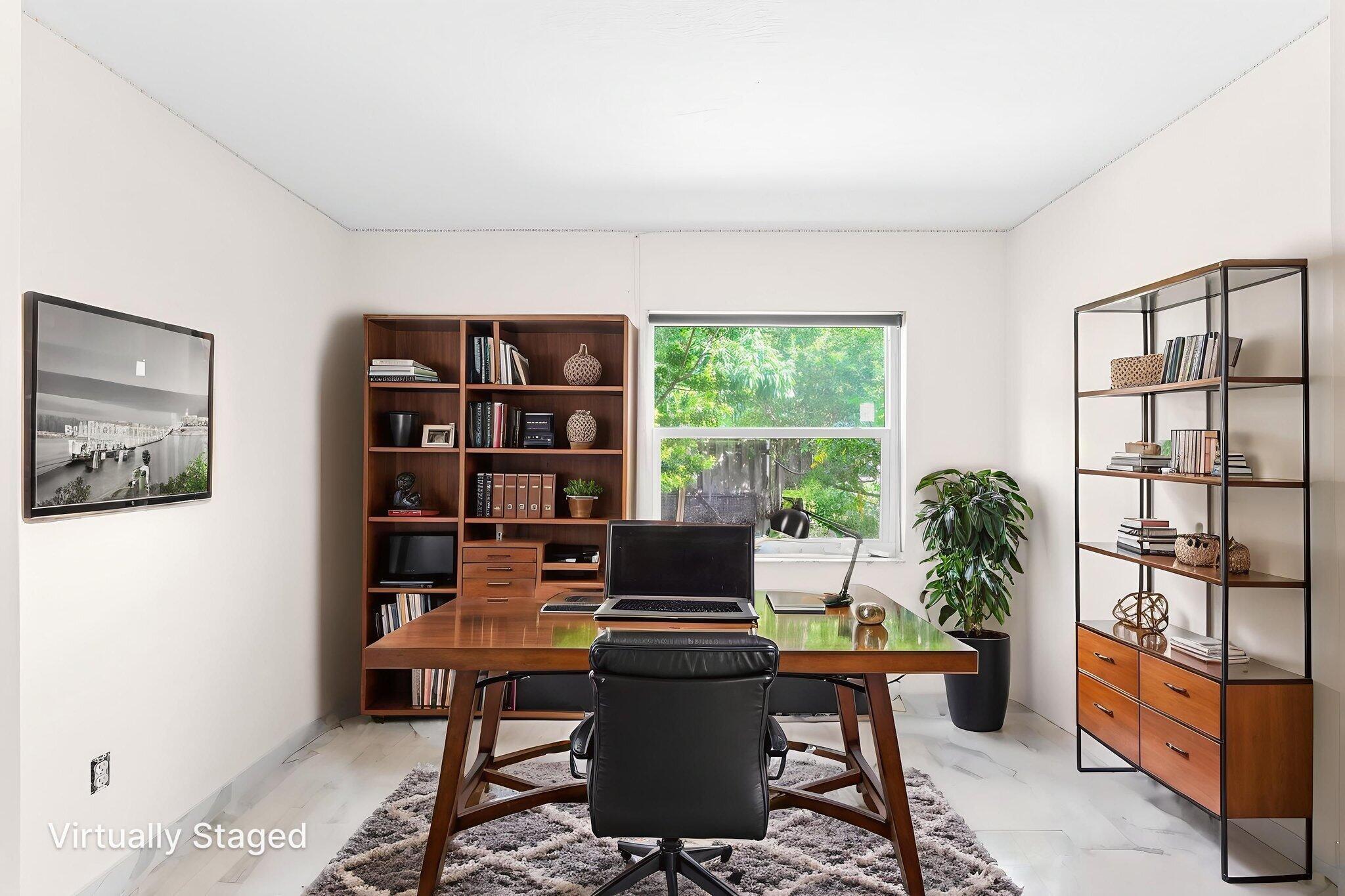 1460 Woodcrest Road E