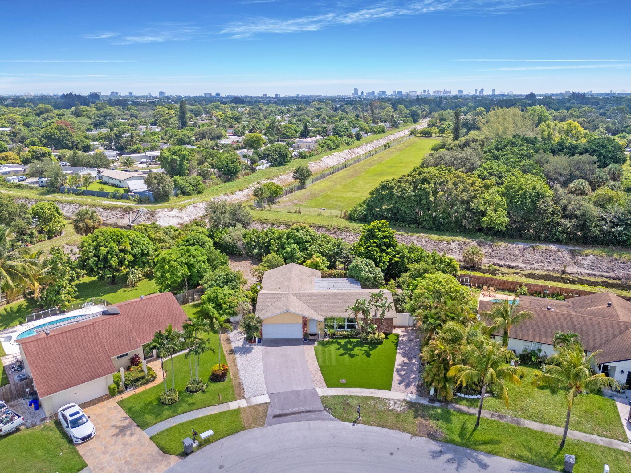 1460 Woodcrest Road E