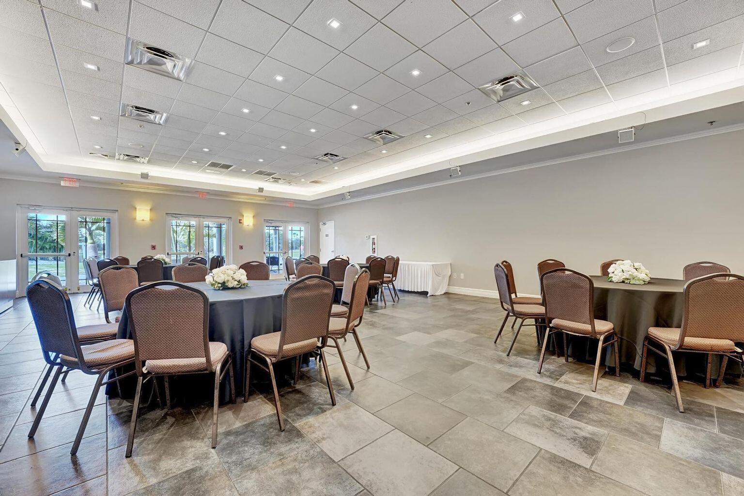 2018 Reston Circle