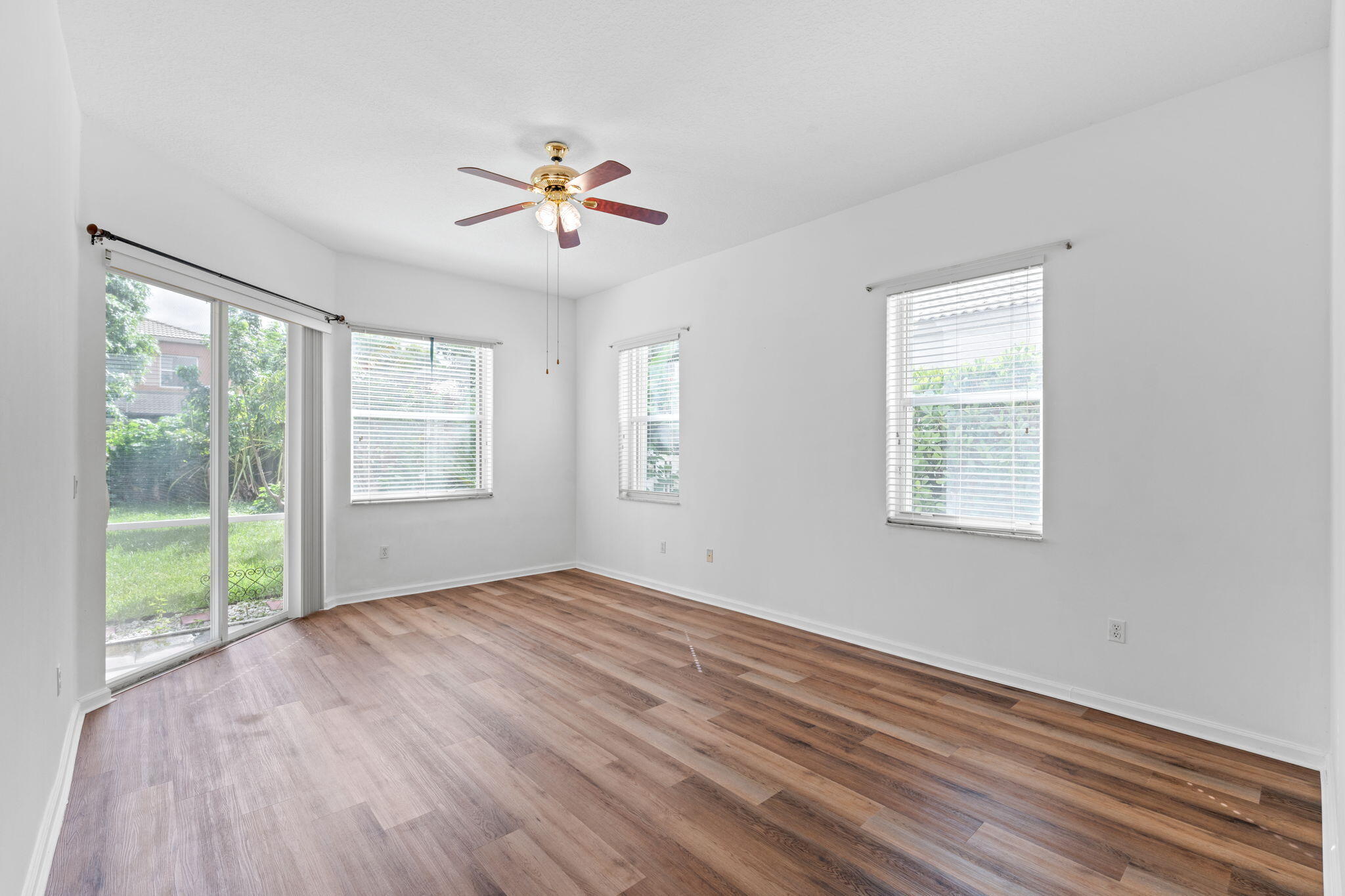 2018 Reston Circle