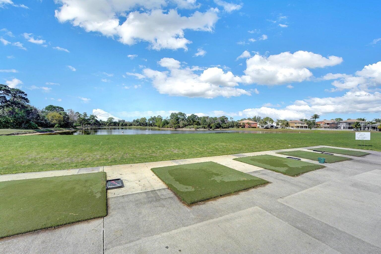 2018 Reston Circle