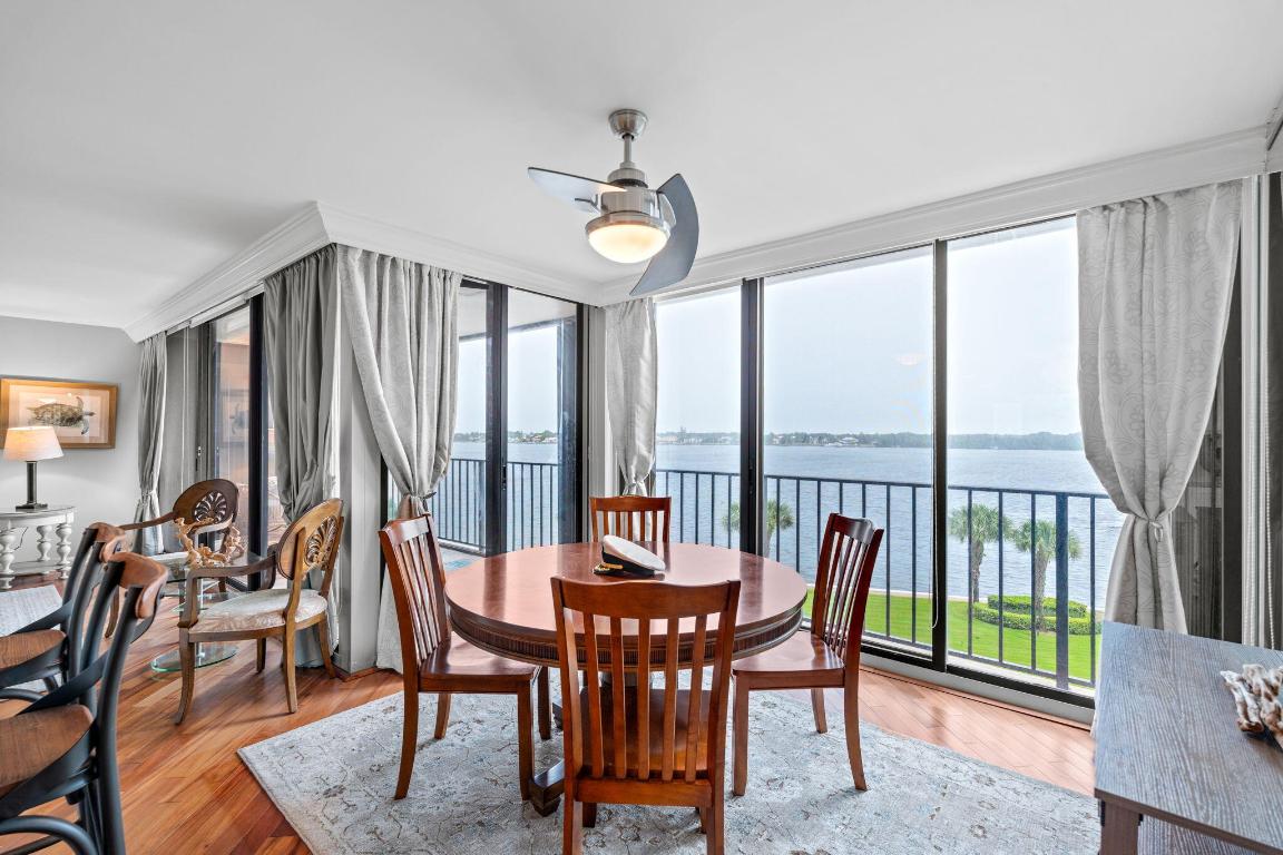 124 Lakeshore Drive 5290