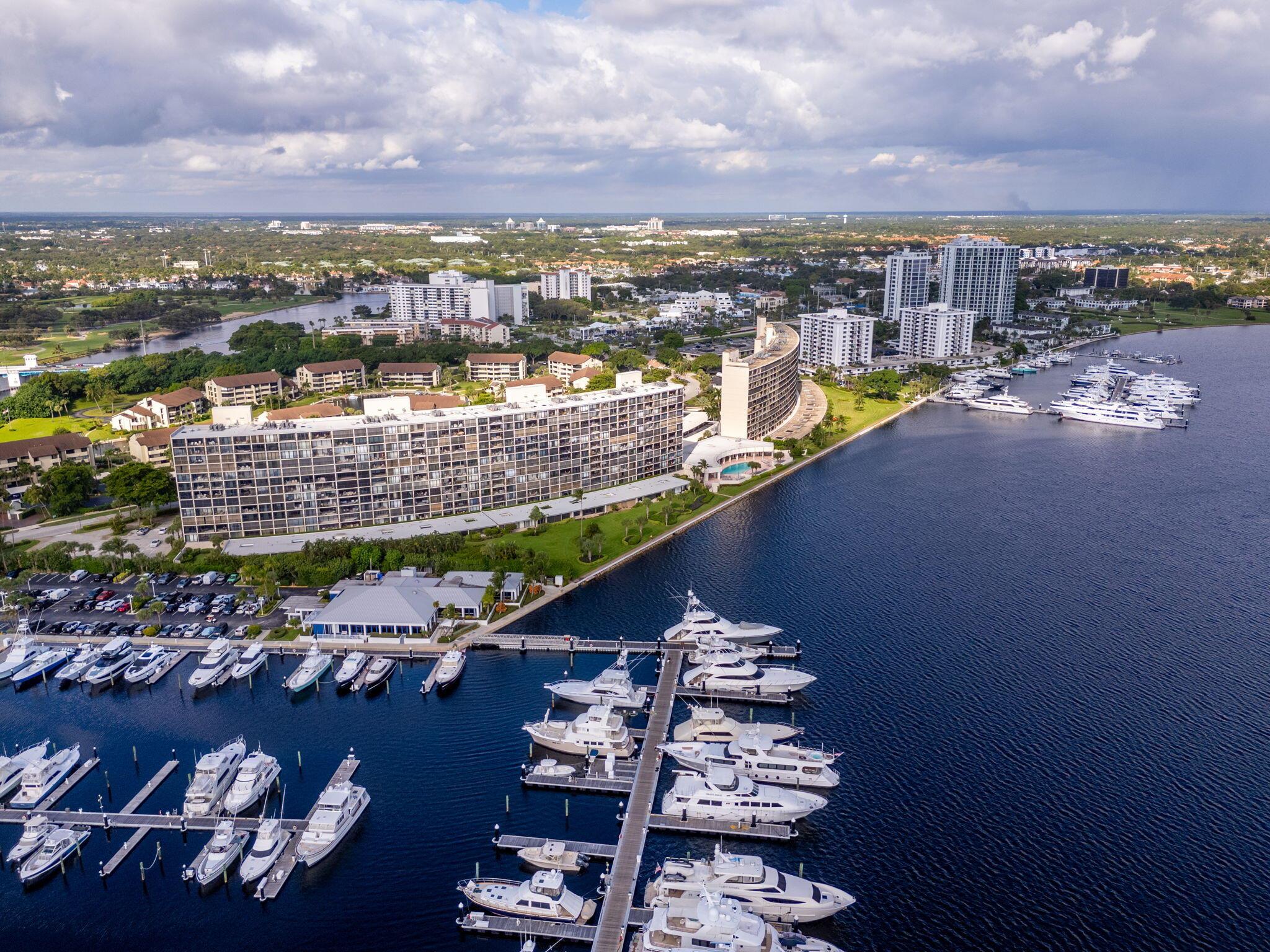 124 Lakeshore Drive 5290