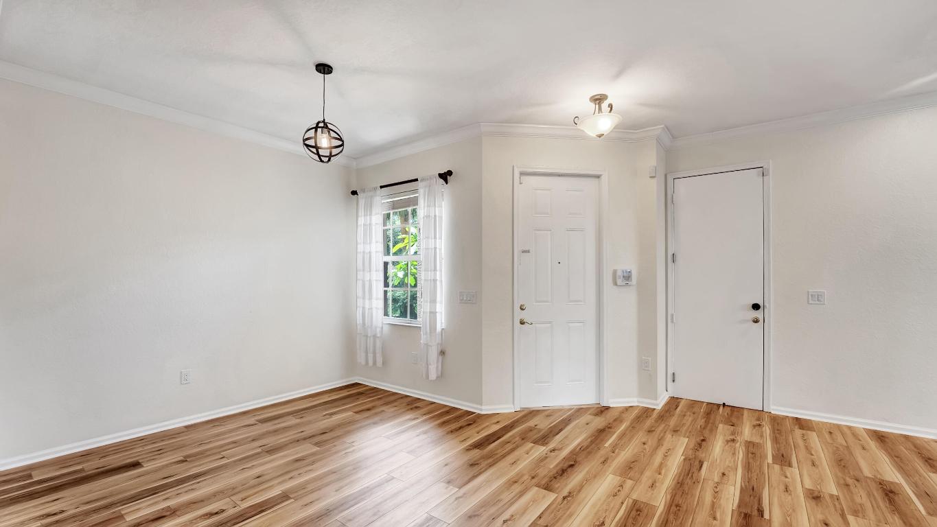 7938 Jewelwood Dr Drive