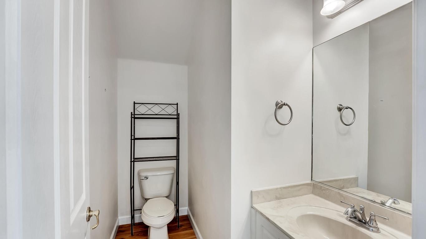 7938 Jewelwood Dr Drive