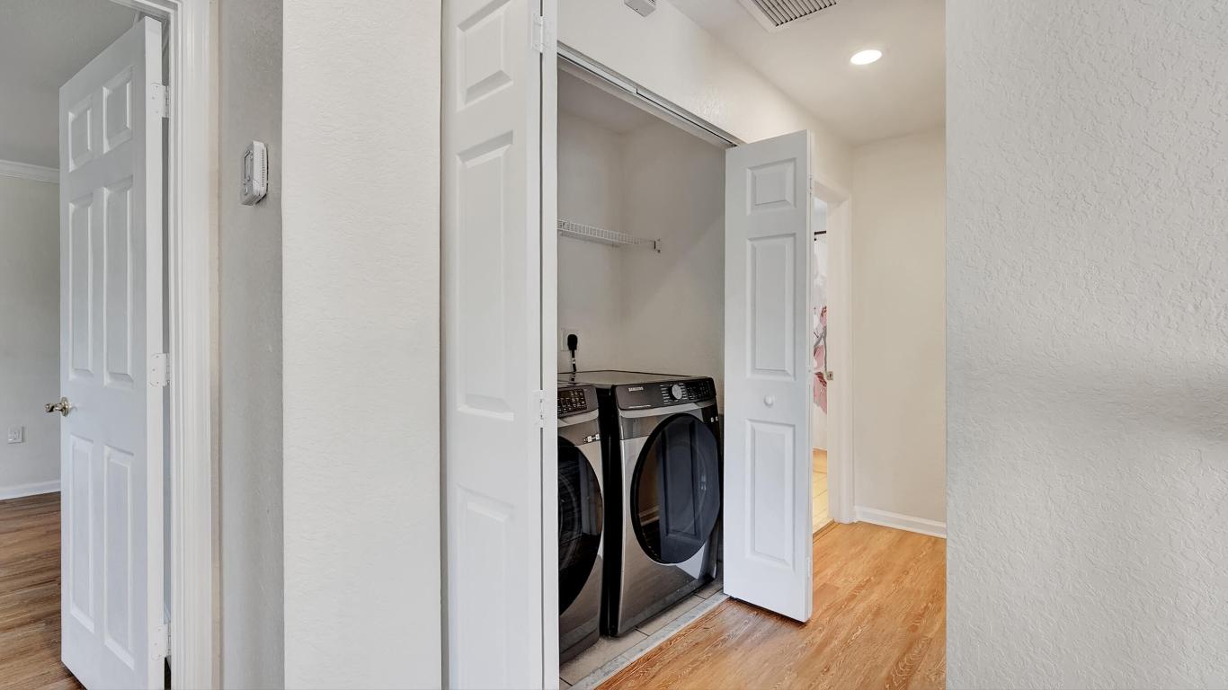 7938 Jewelwood Dr Drive