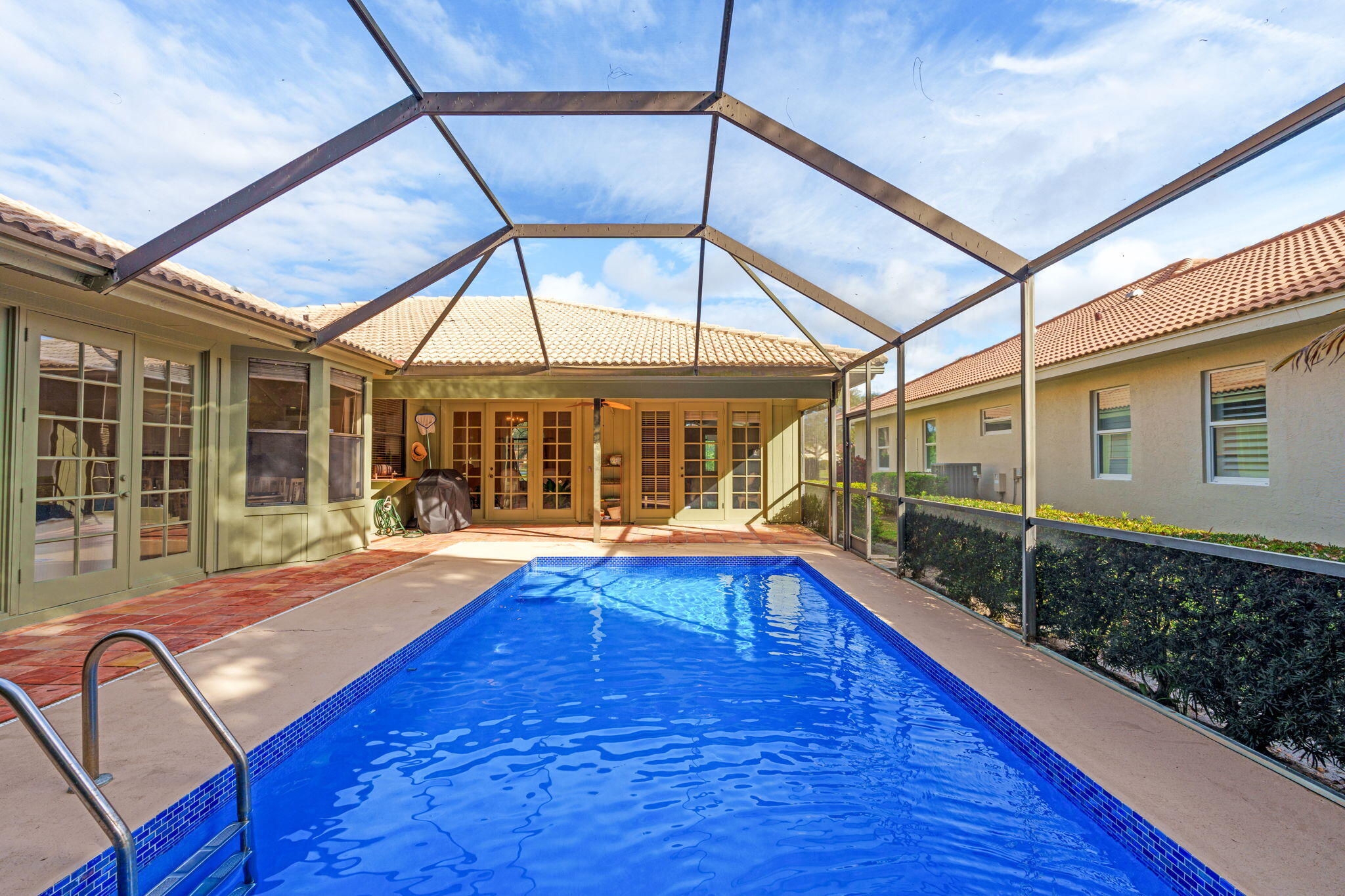 9055 Cypress Hollow Drive