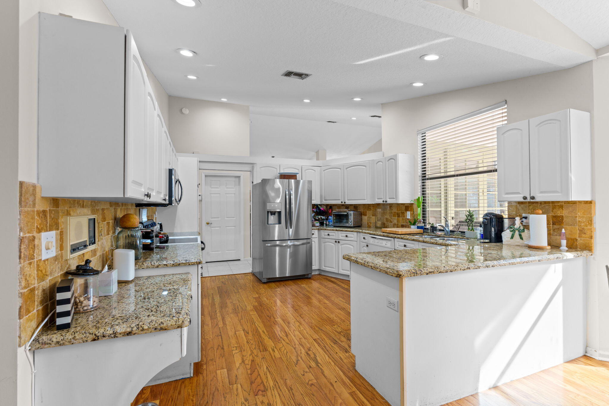 9055 Cypress Hollow Drive