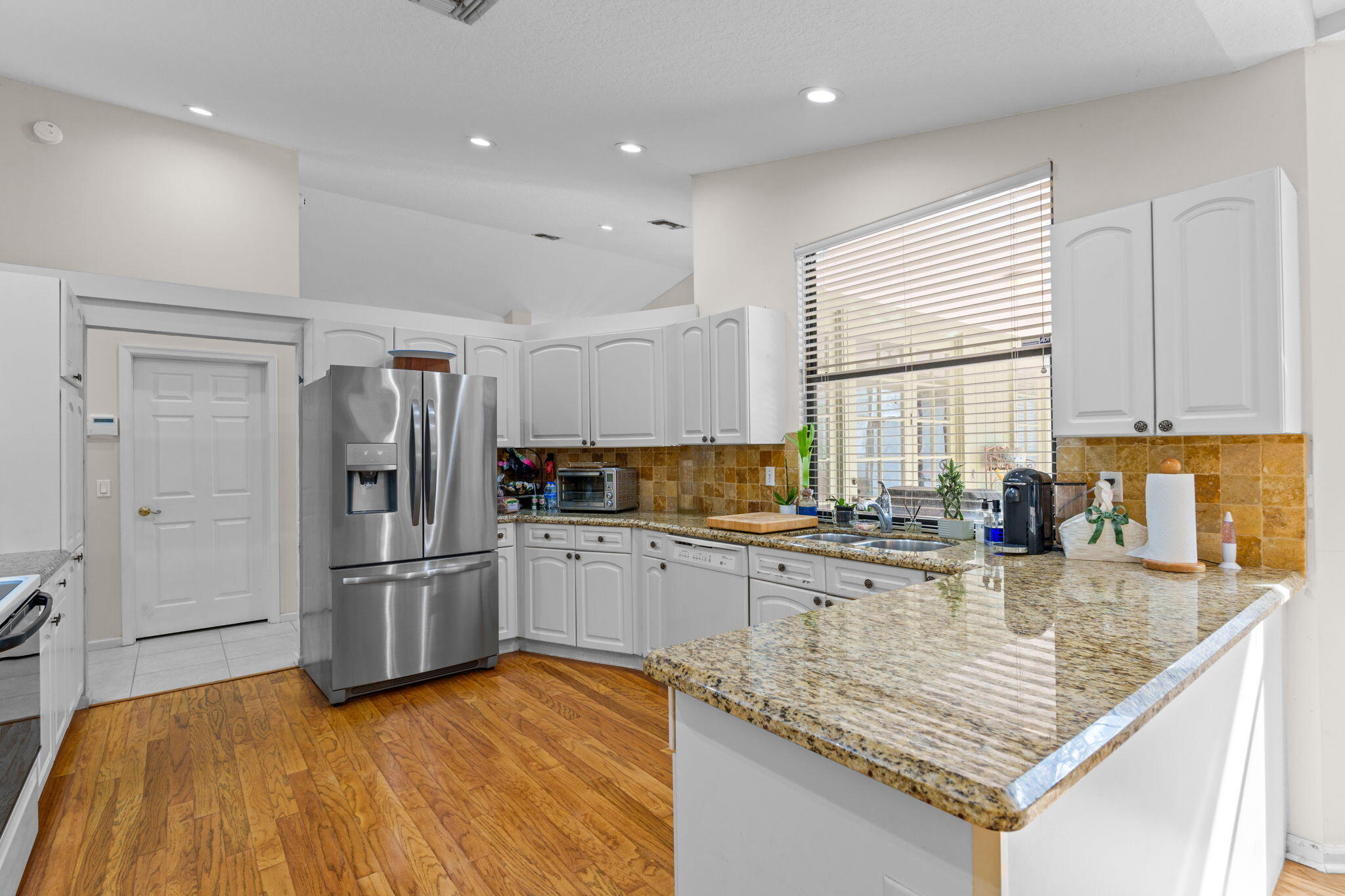 9055 Cypress Hollow Drive