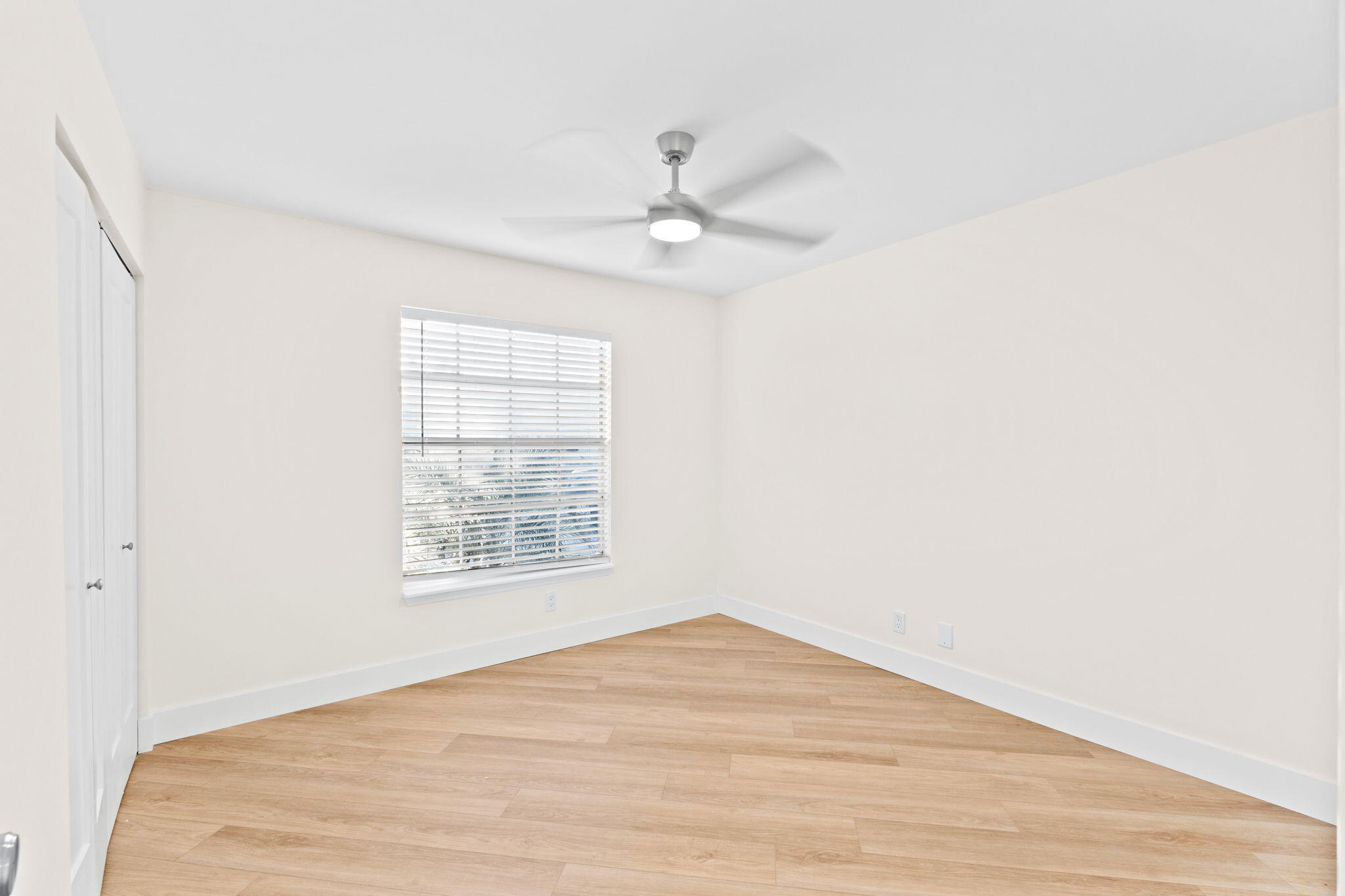 1662 Royal Forest Court