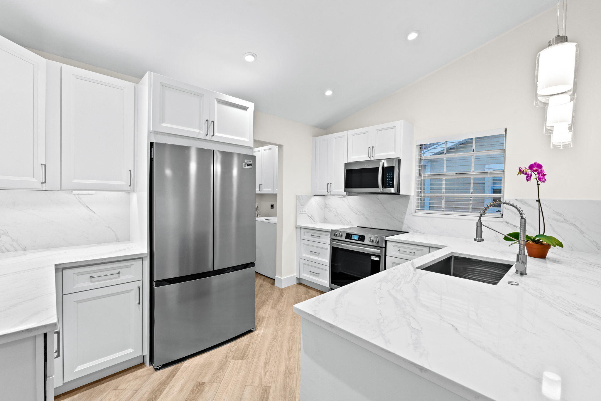 1658 Royal Forest Court Court