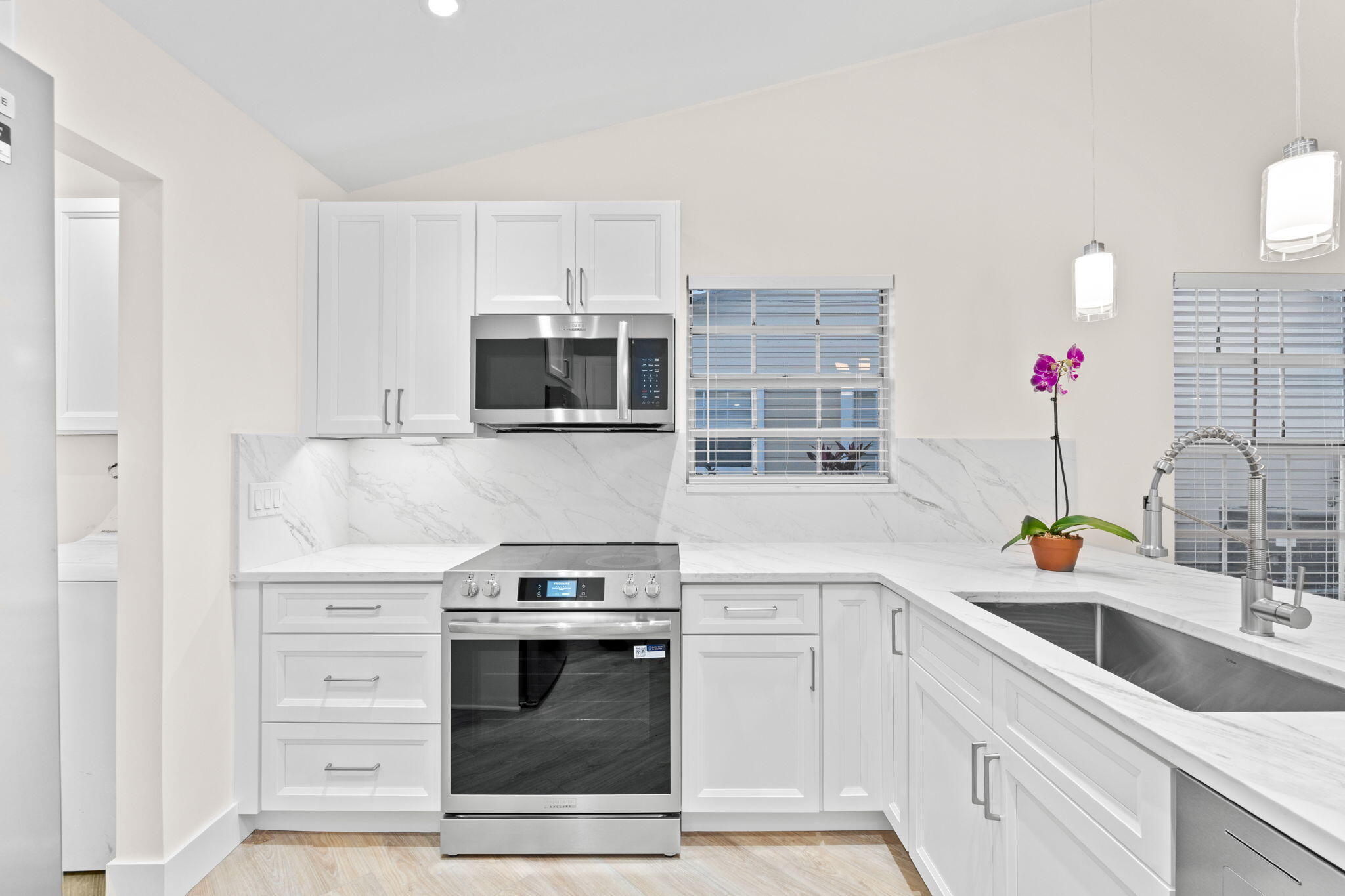 1658 Royal Forest Court Court