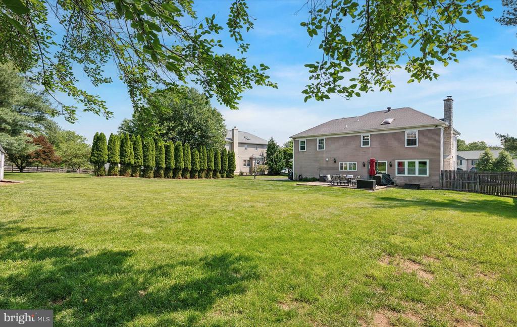 1004 WINDING RIVER LANE