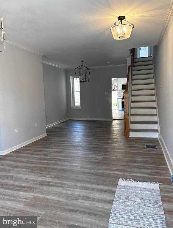 221 WALNUT STREET